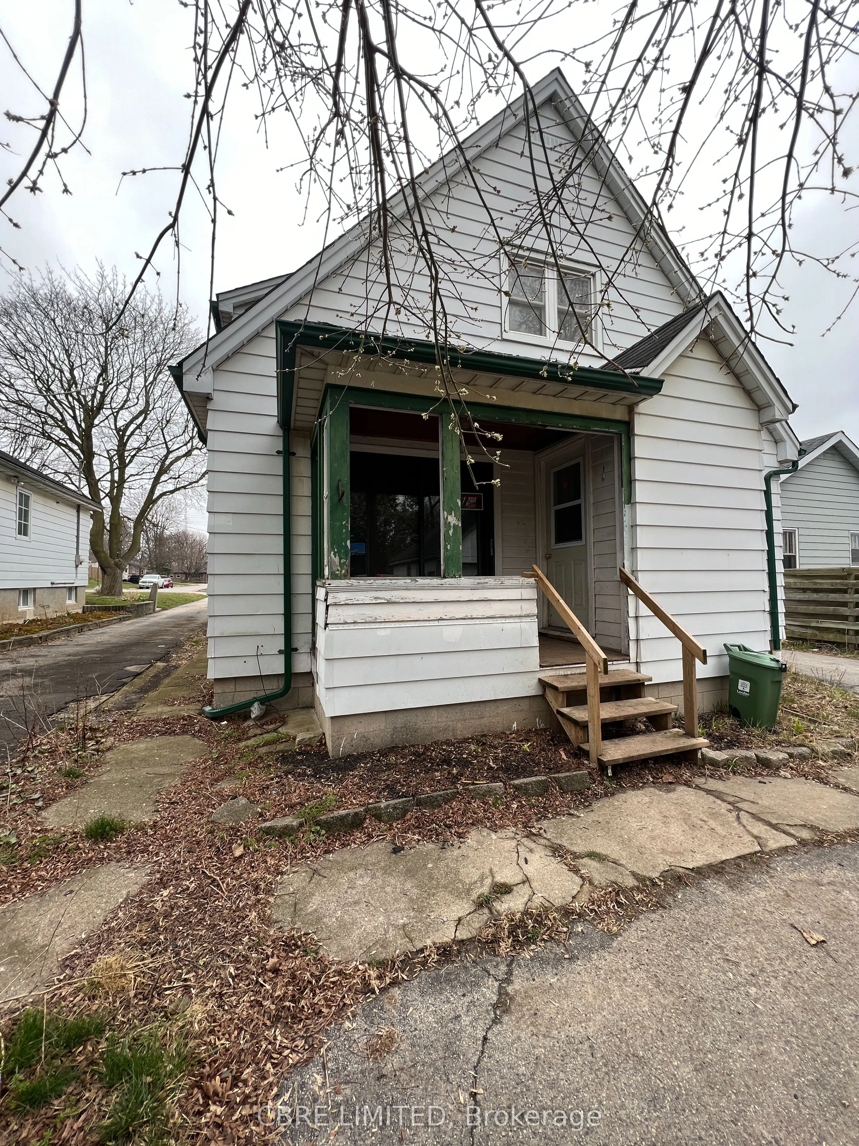 153 Hale Street