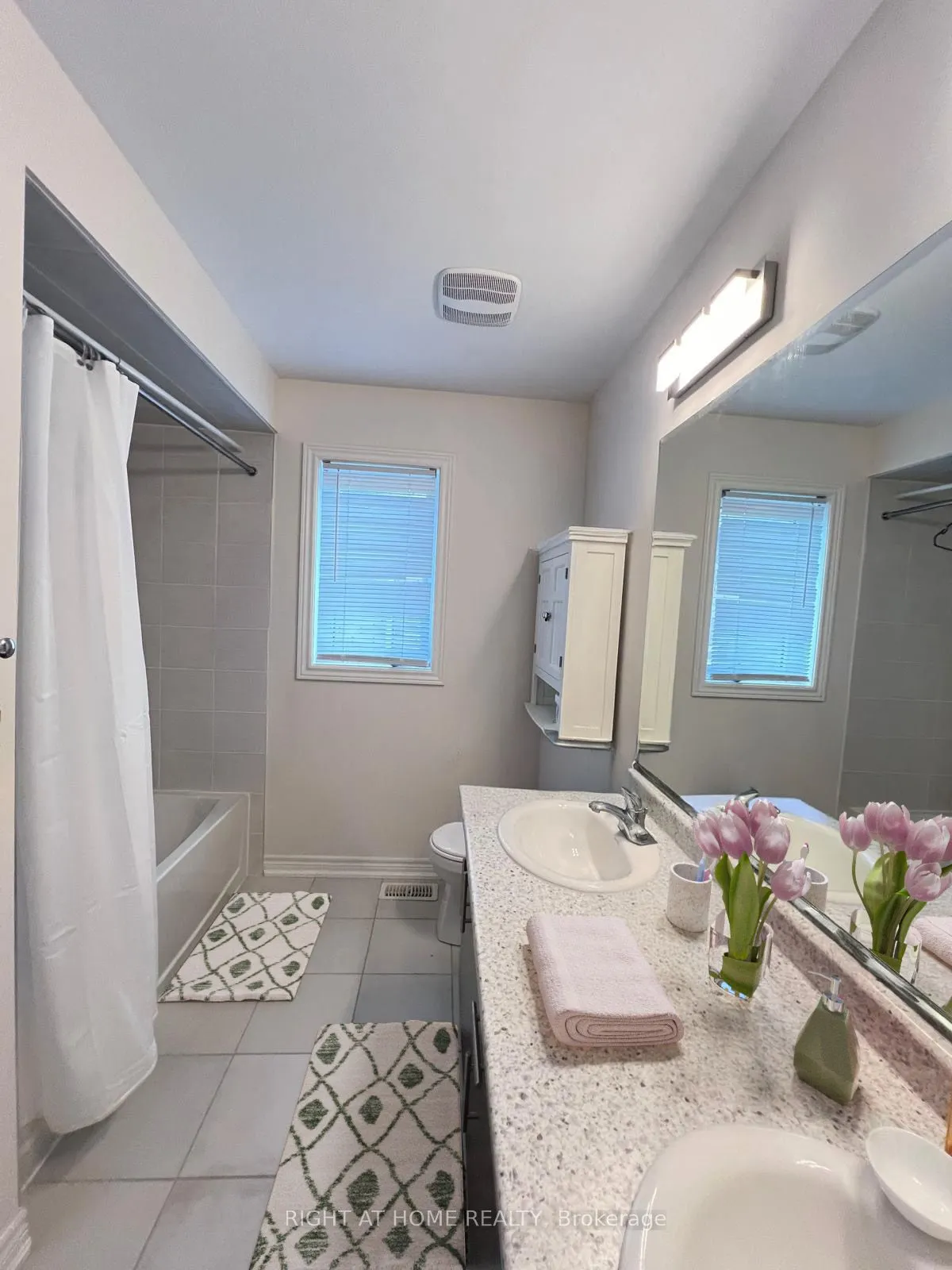 52 Heming Trail