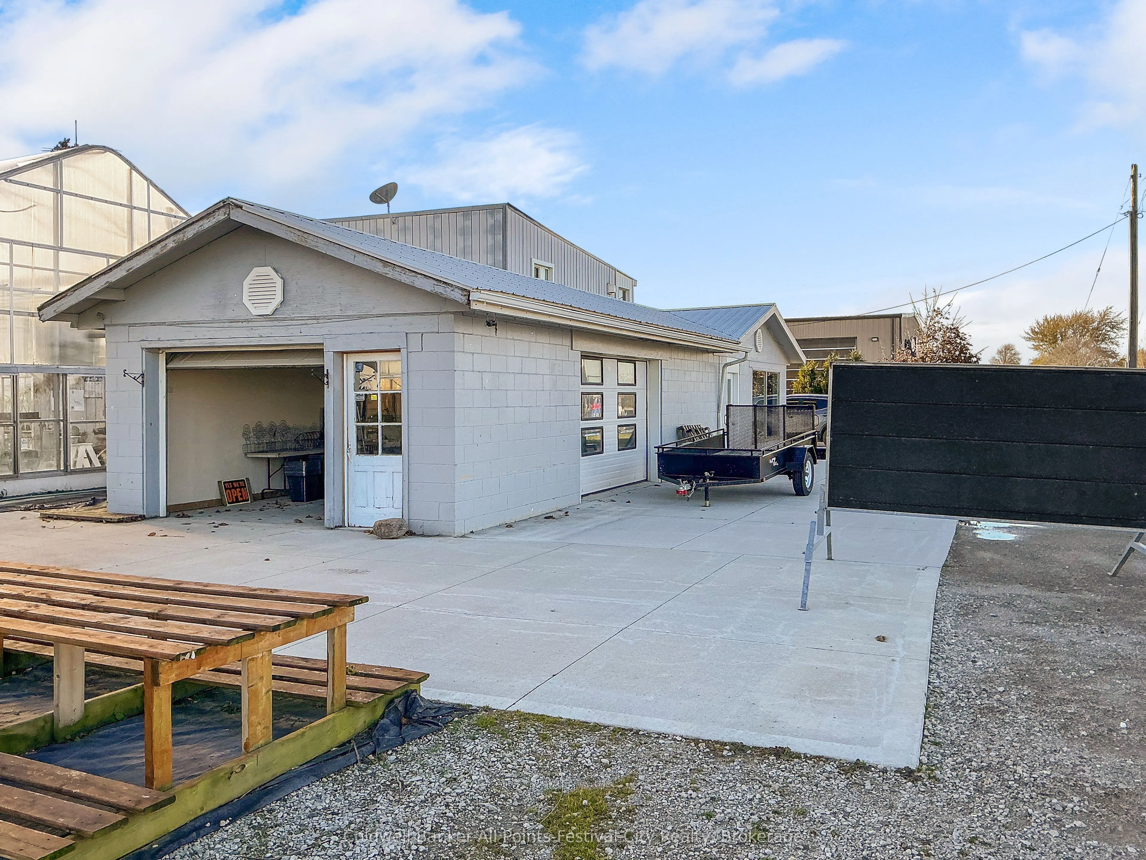 160 Huron Road