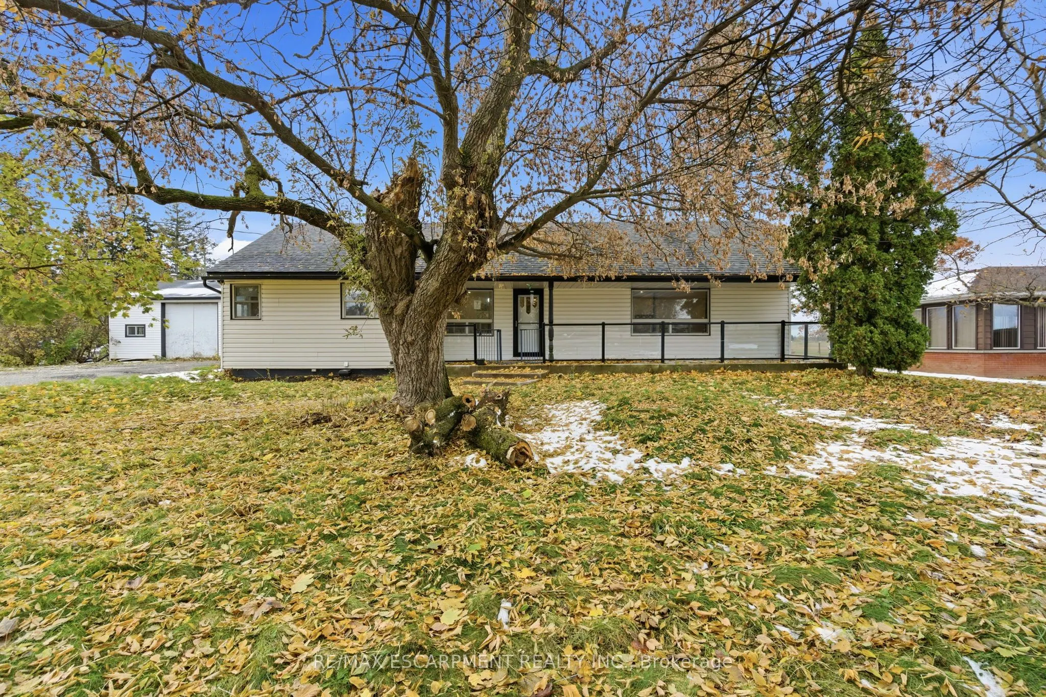 797 Highway 6