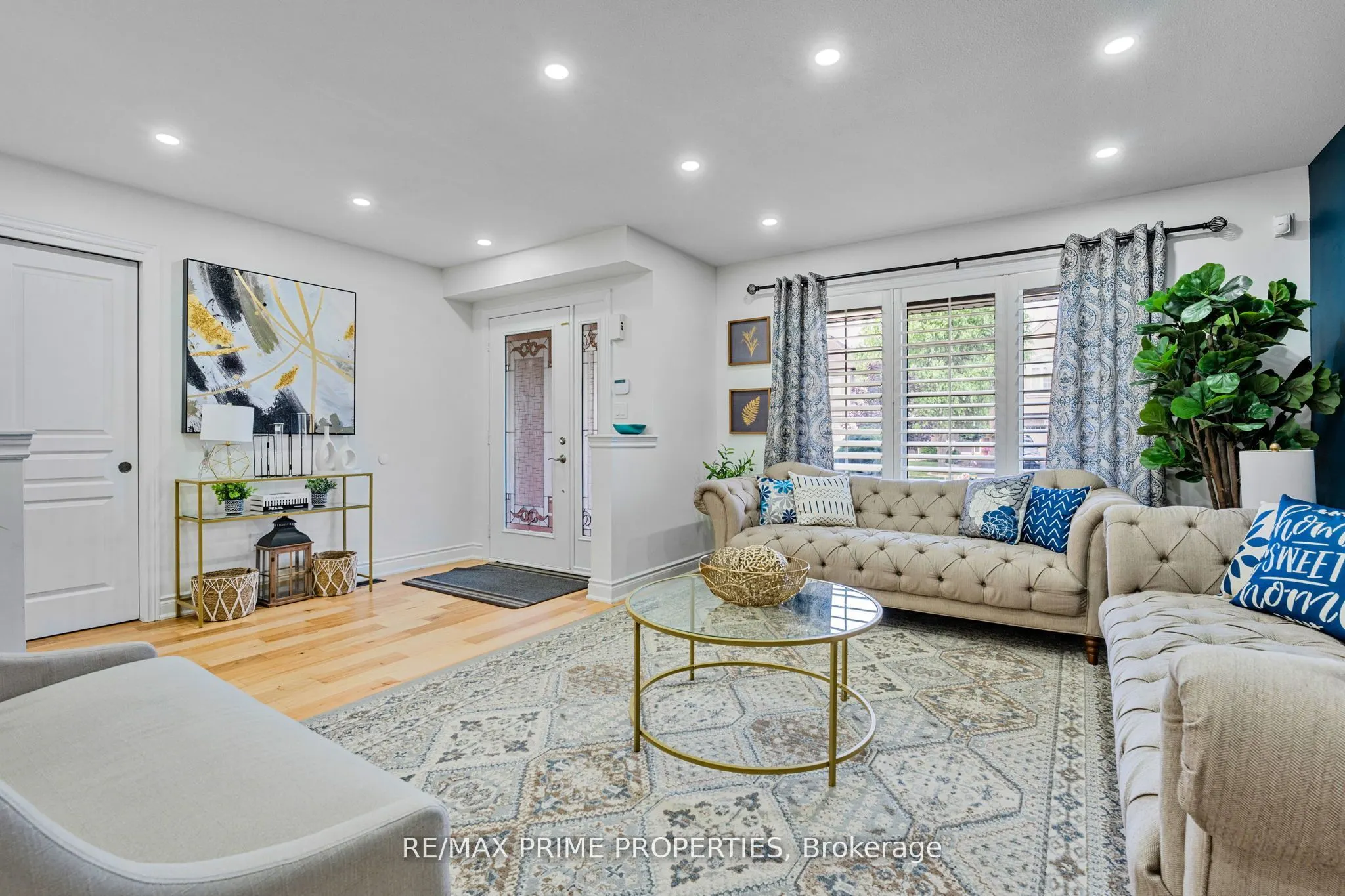 52 Clare Avenue