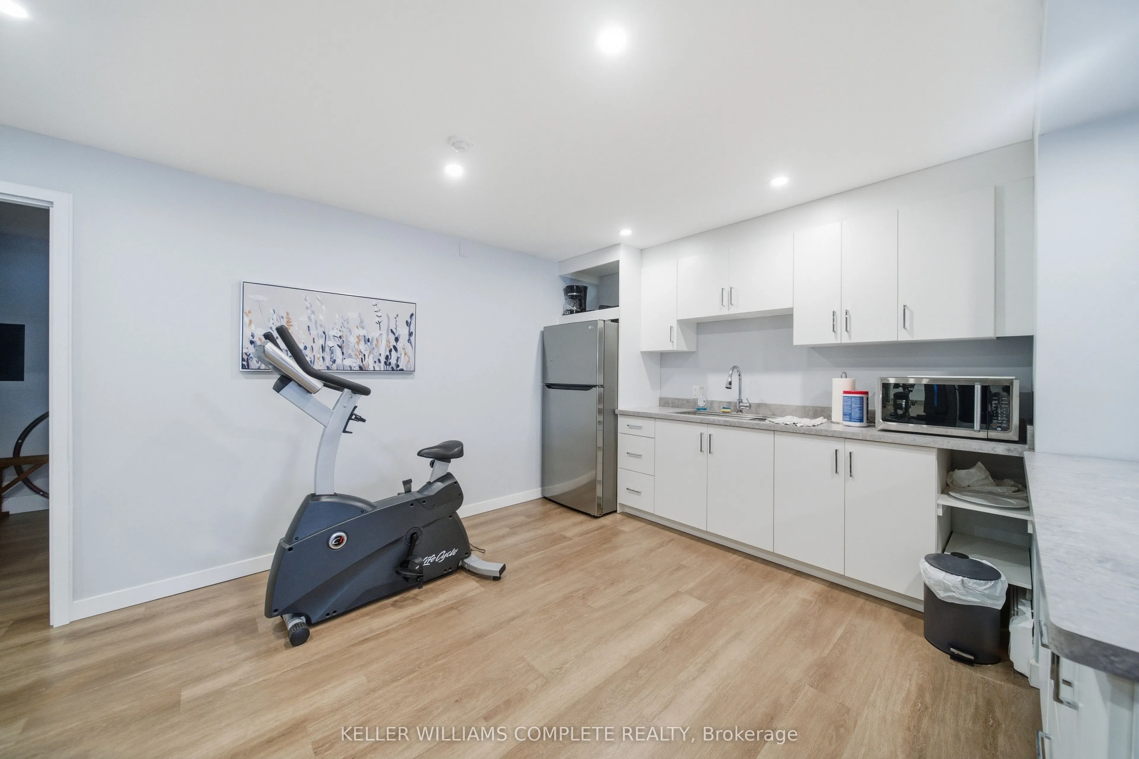 141 Church Street #201