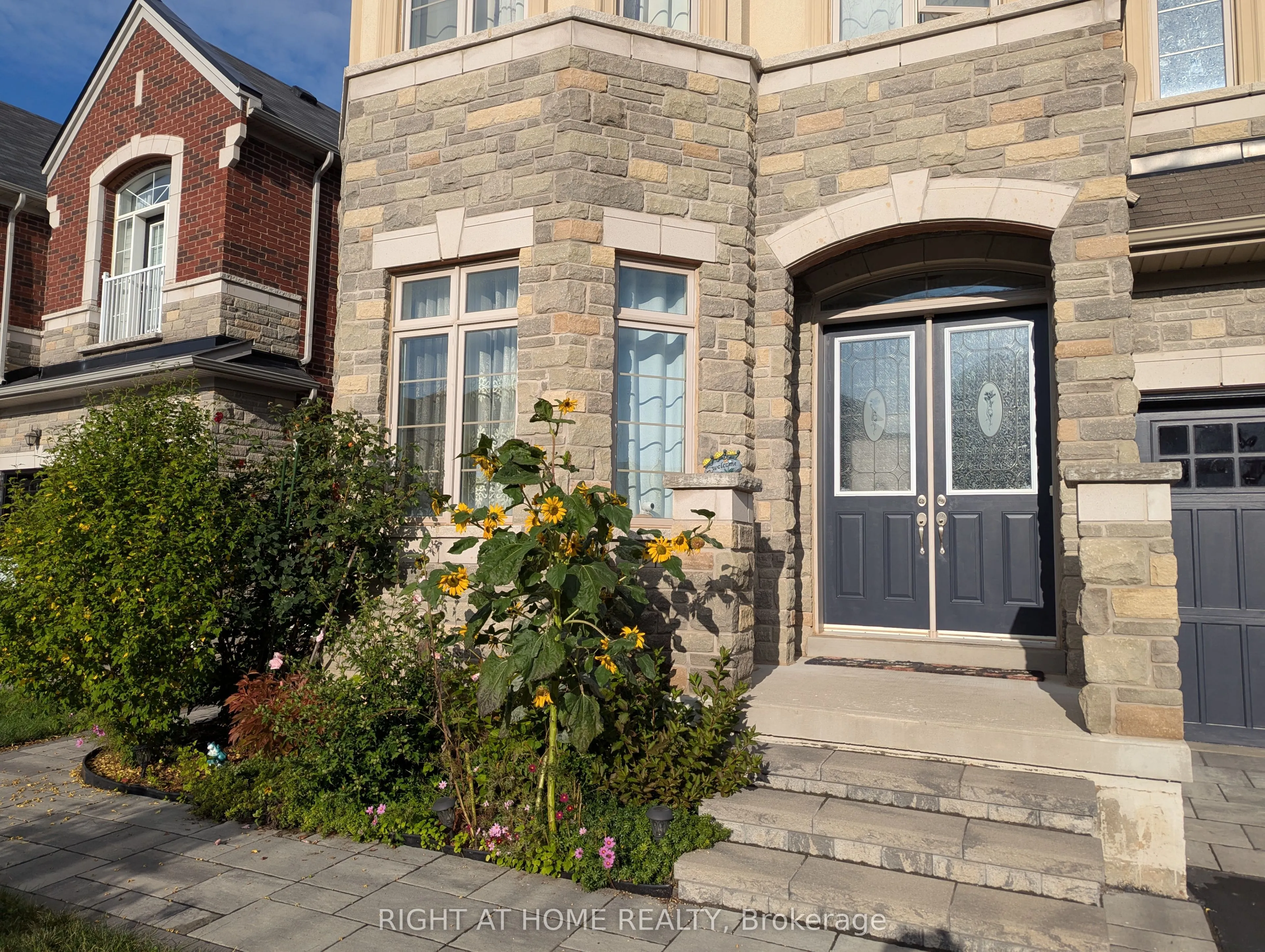 247 Humphrey Street