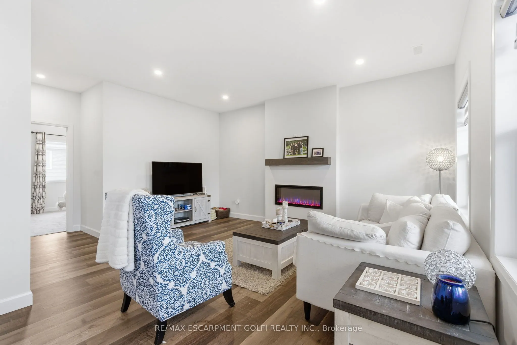 9B Shores Lane #15