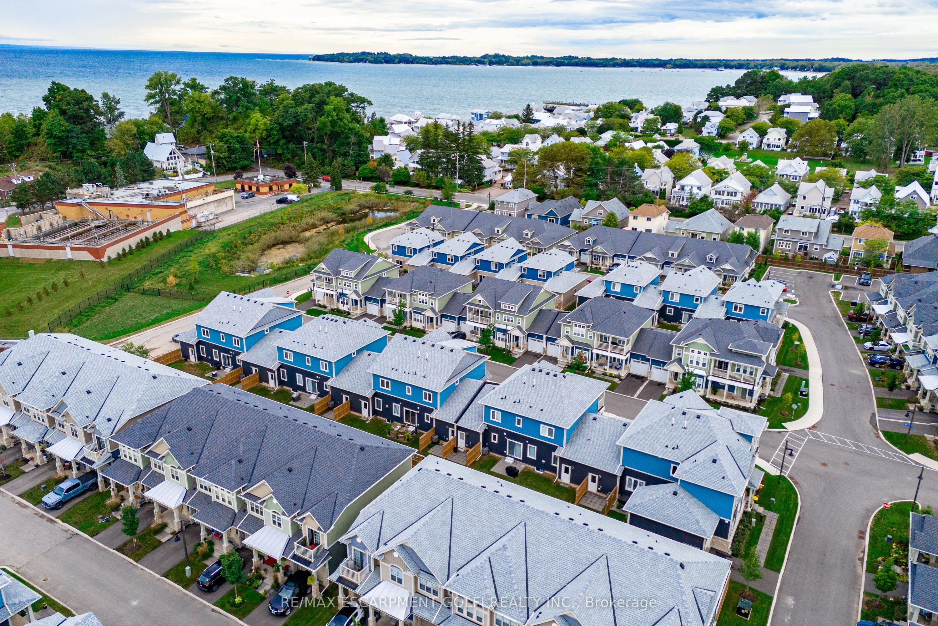 9B Shores Lane #15