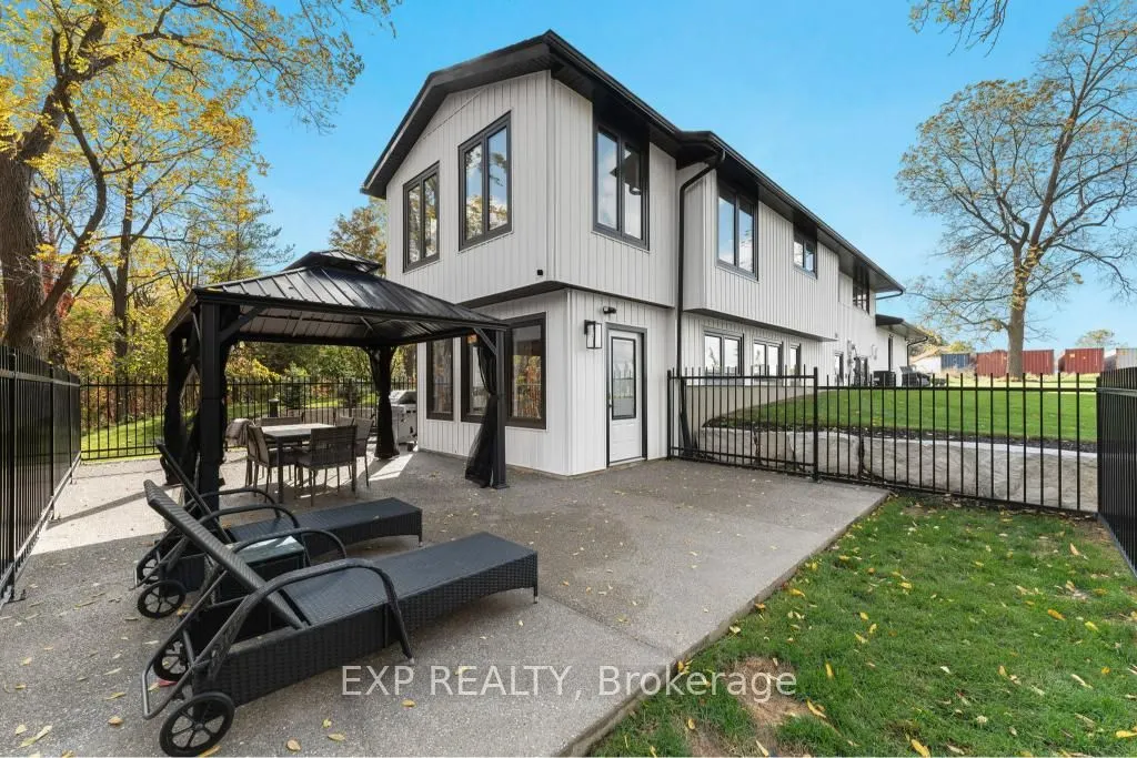 3169 King Street