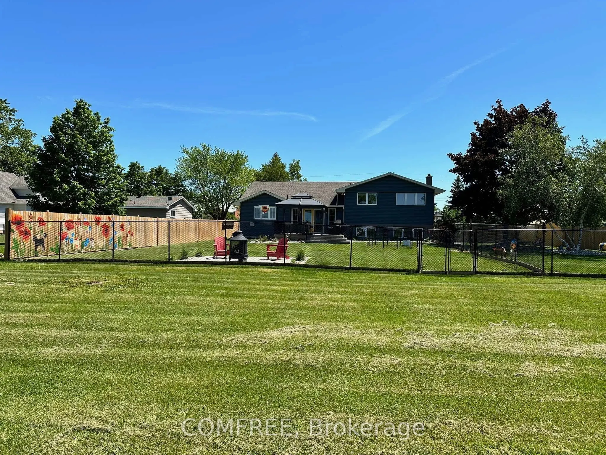 1372 Concession 6 Road