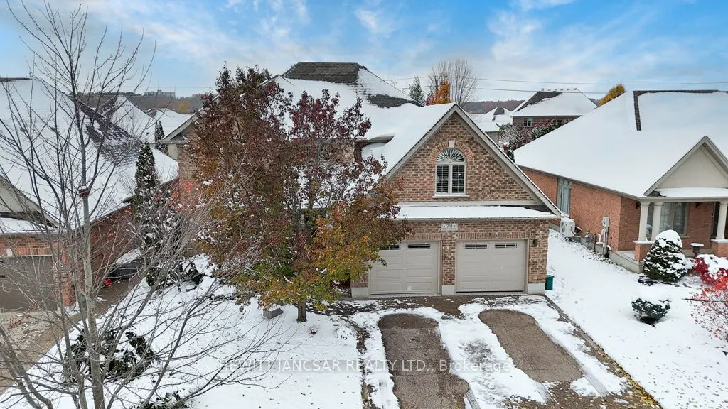 211 Terrace Wood Crescent