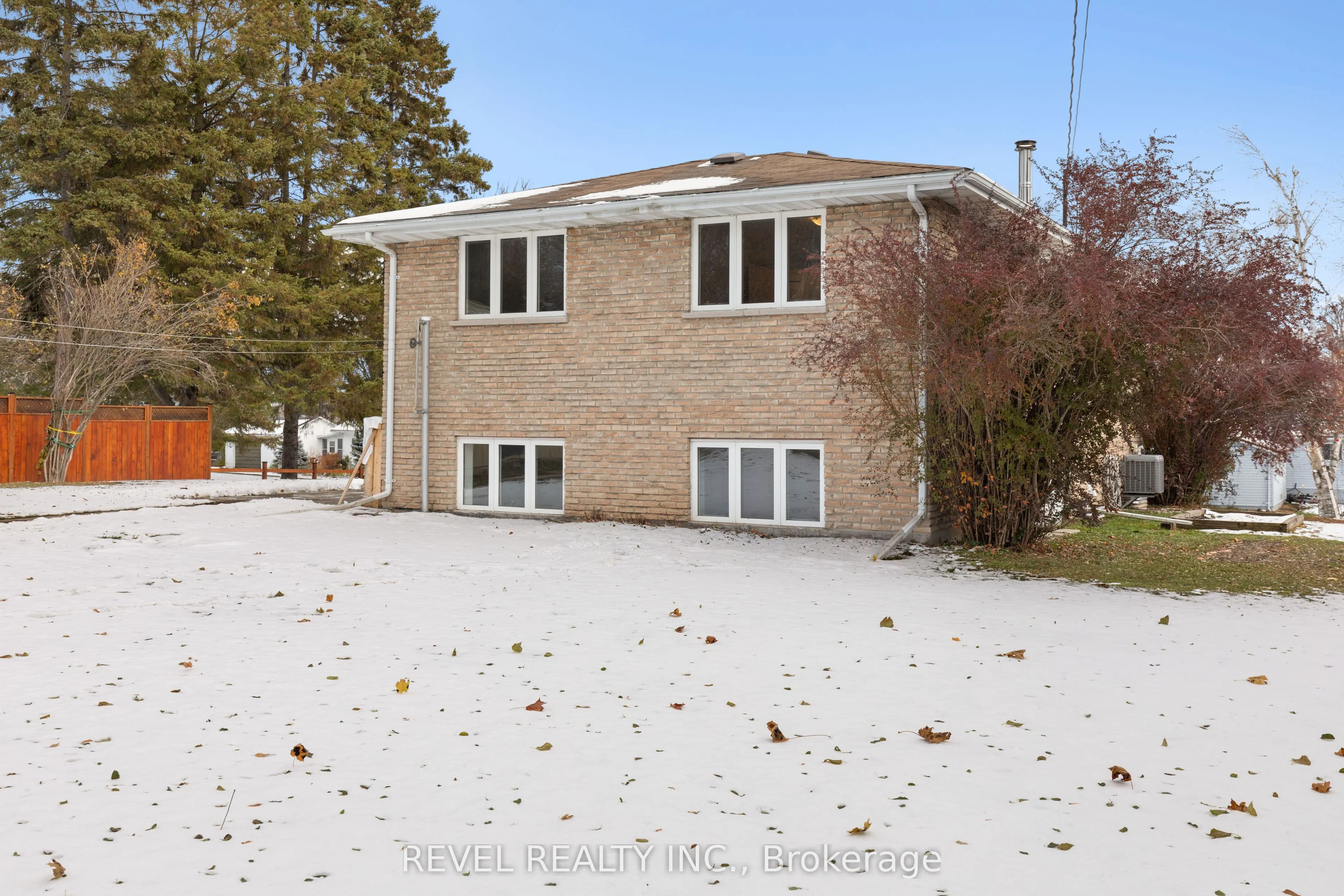 169 Victoria Drive