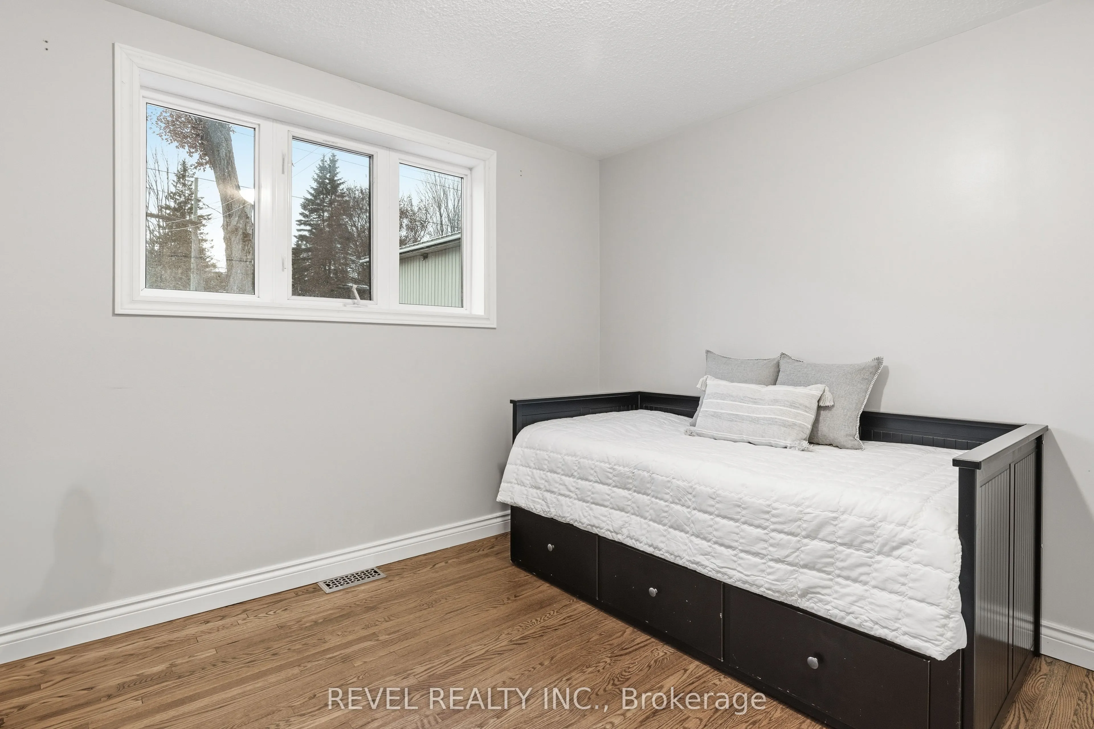 169 Victoria Drive