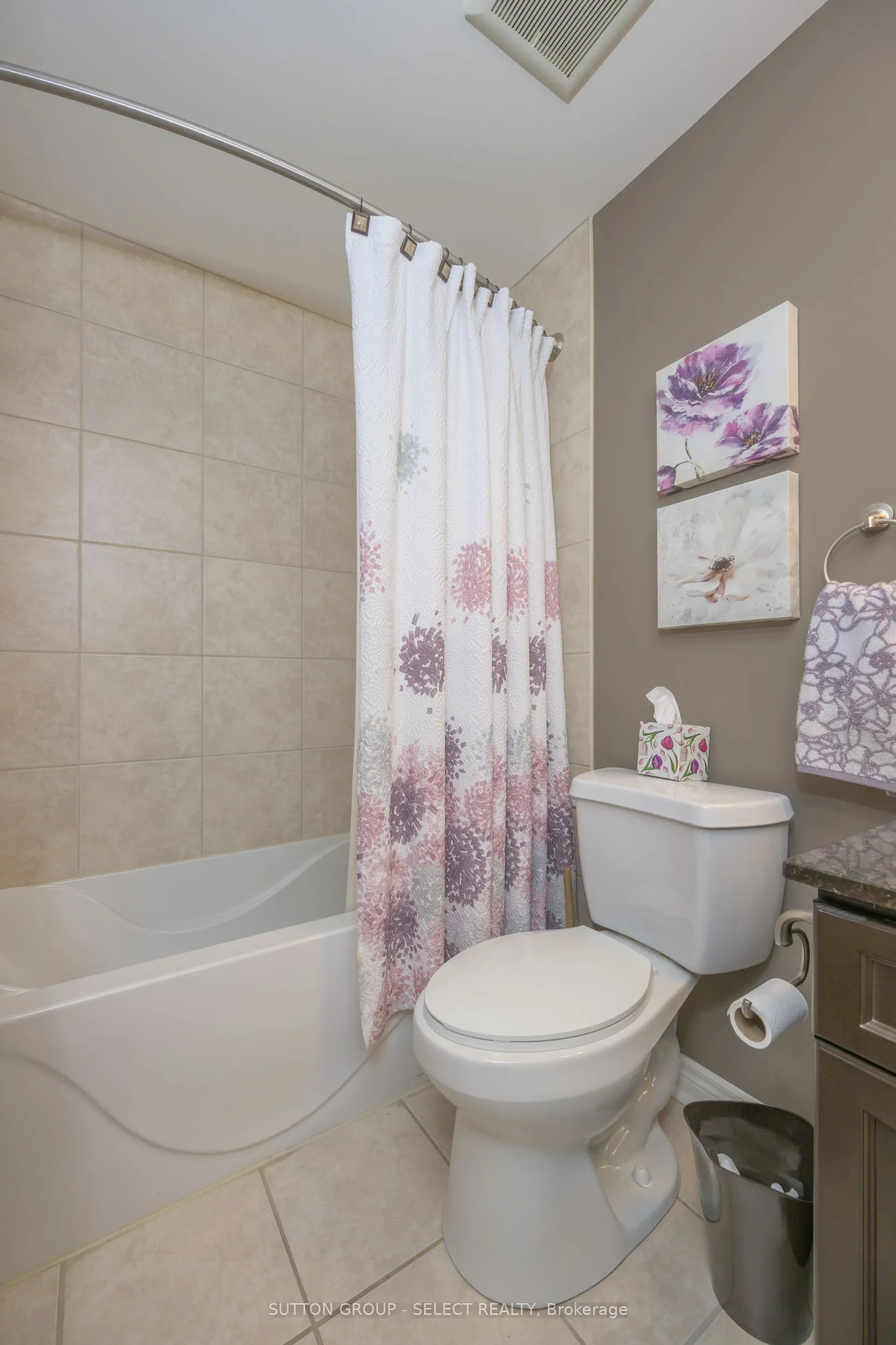 1030 Coronation Drive #812