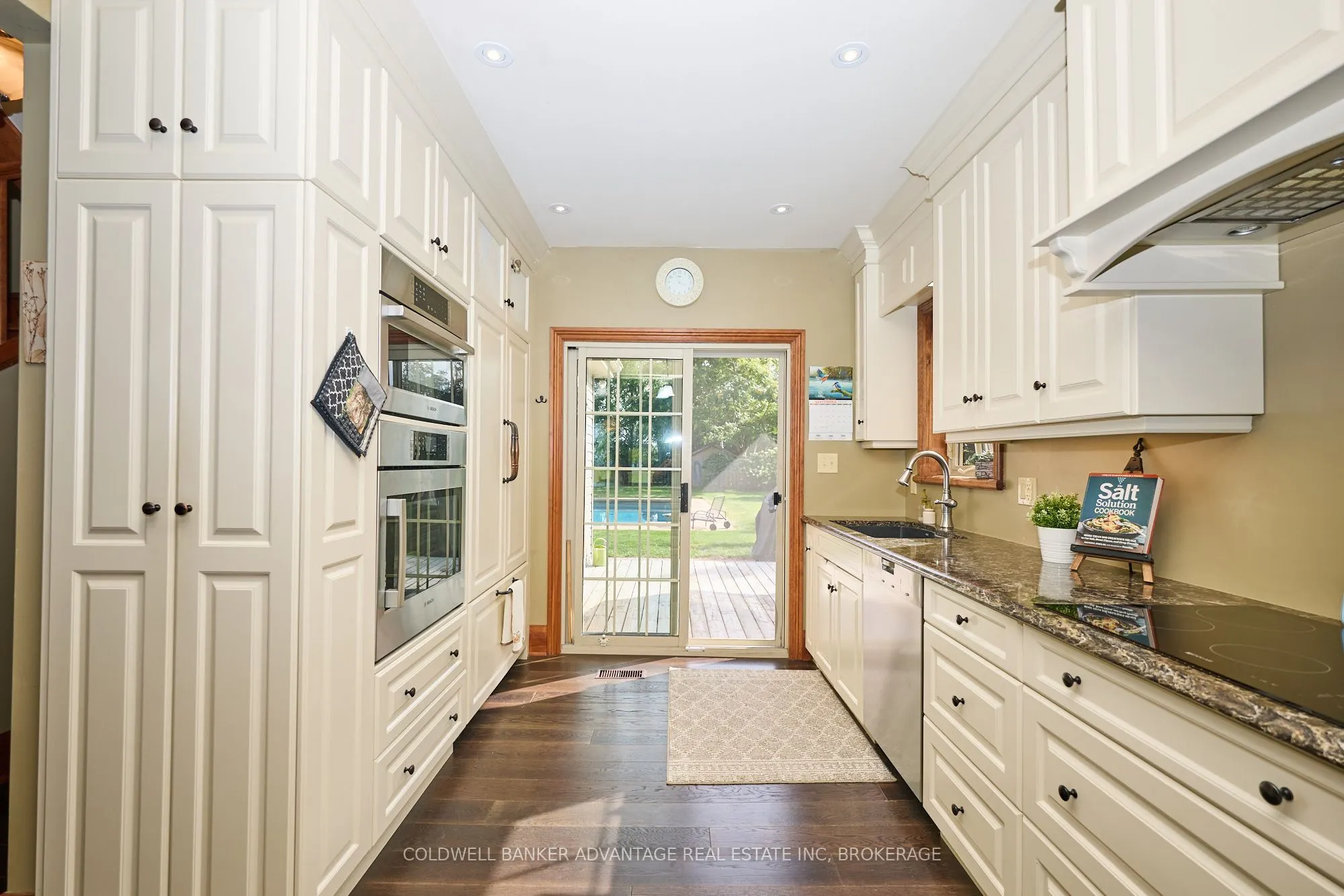 4698 Sandy Cove Drive