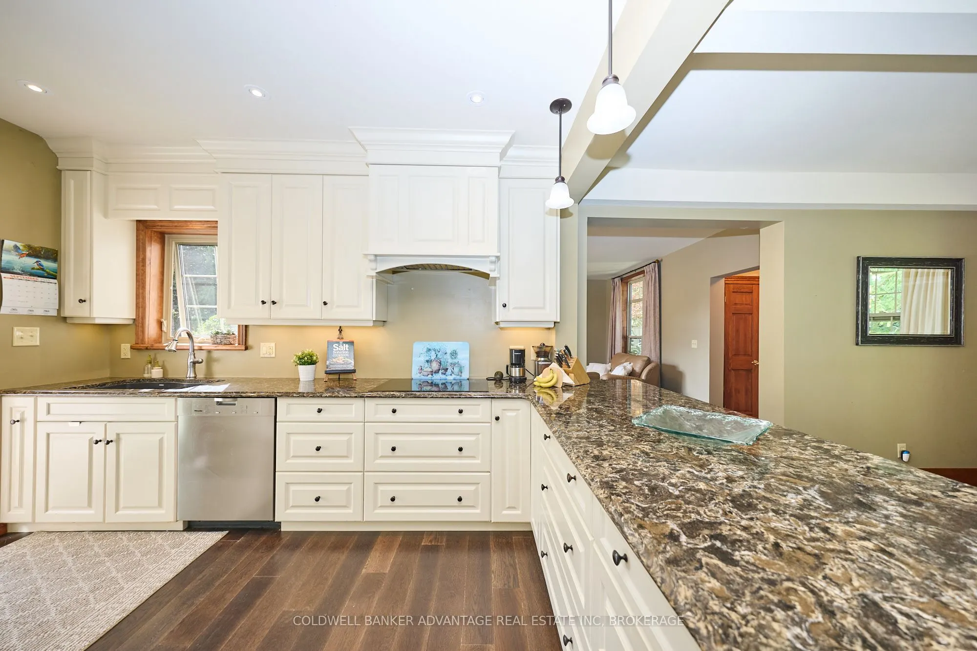 4698 Sandy Cove Drive