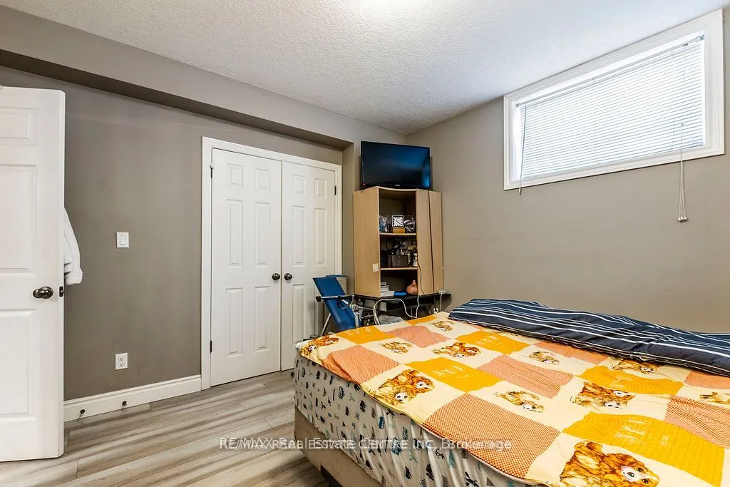 38 Howe Drive #8B