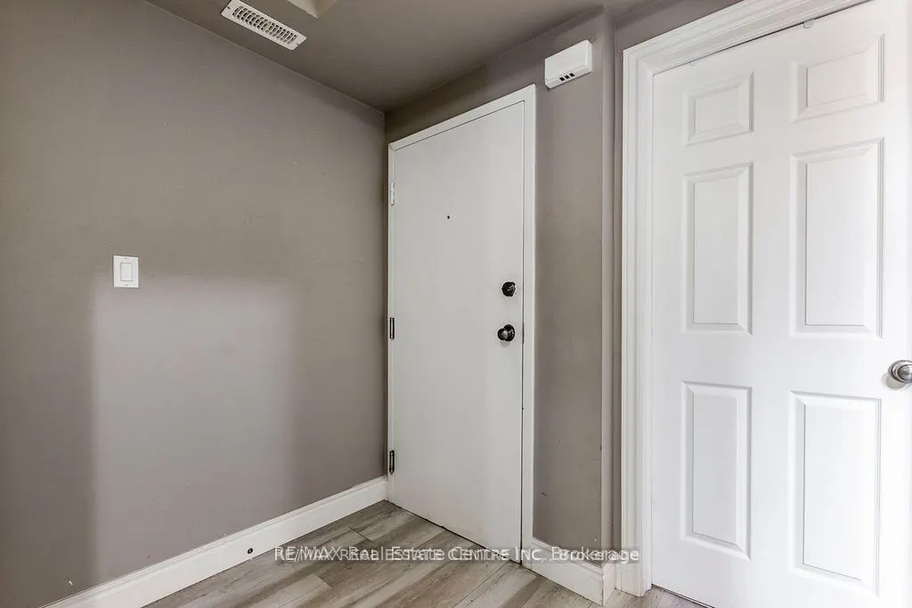 38 Howe Drive #8B