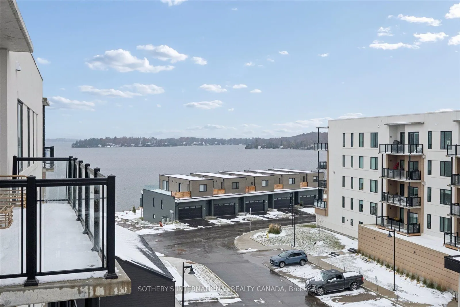19A West Street N #Penthouse 1