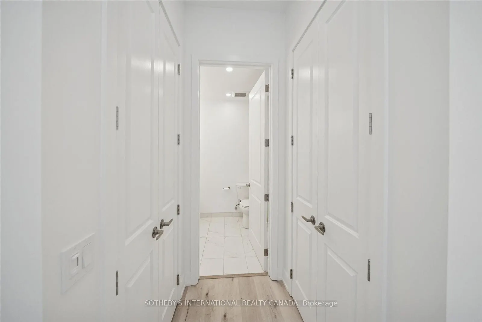 19A West Street N #Penthouse 1