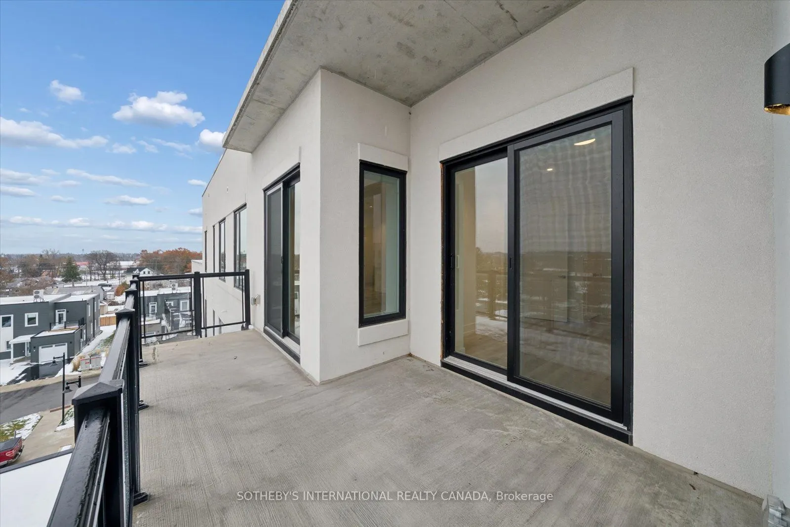 19A West Street N #Penthouse 1