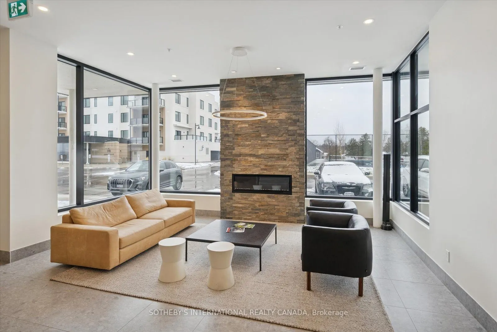 19A West Street N #Penthouse 1