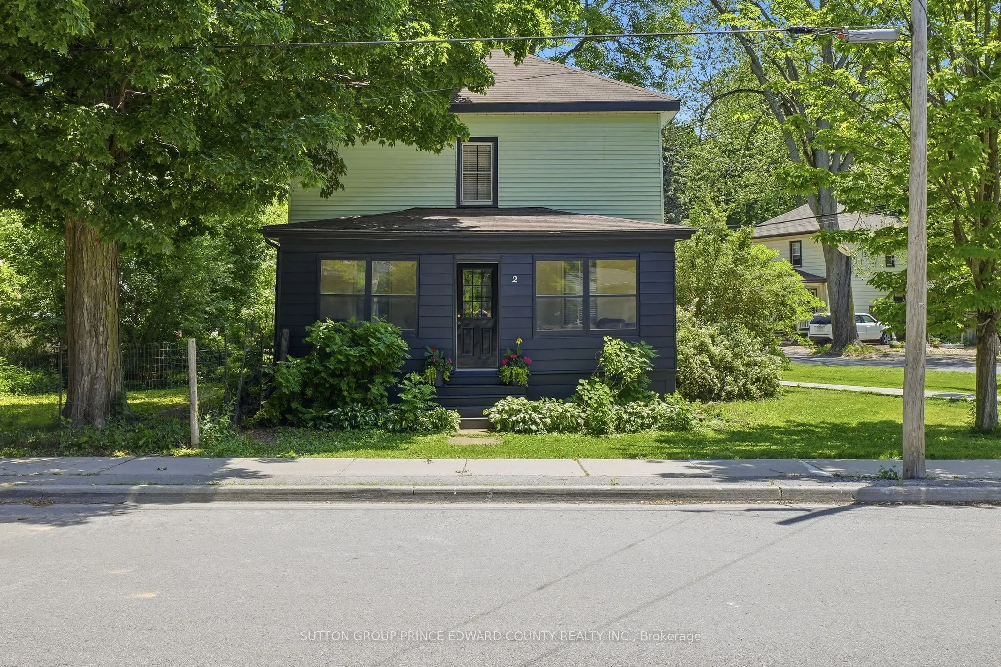 2 Queen Street