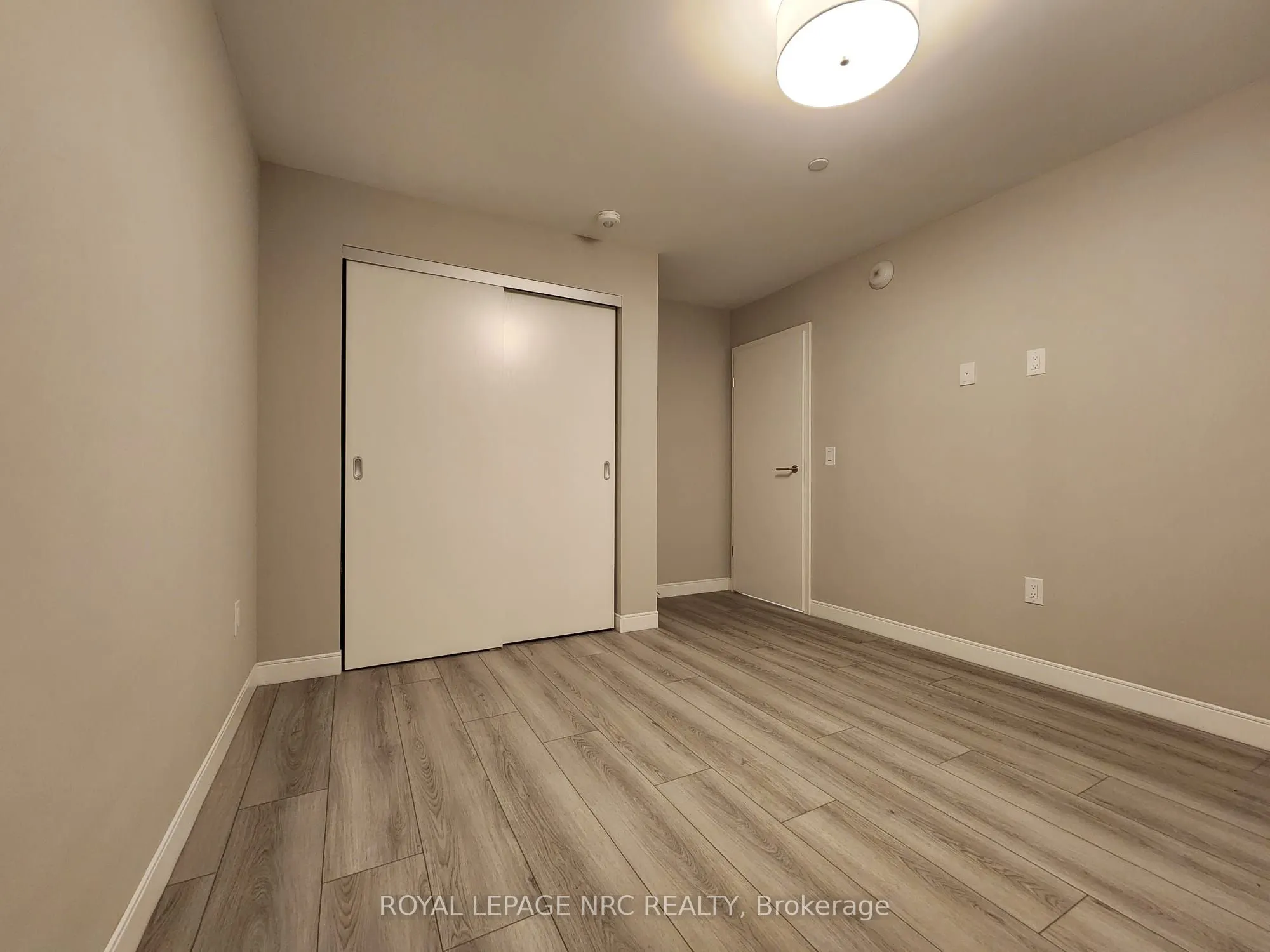 118 West Street #204