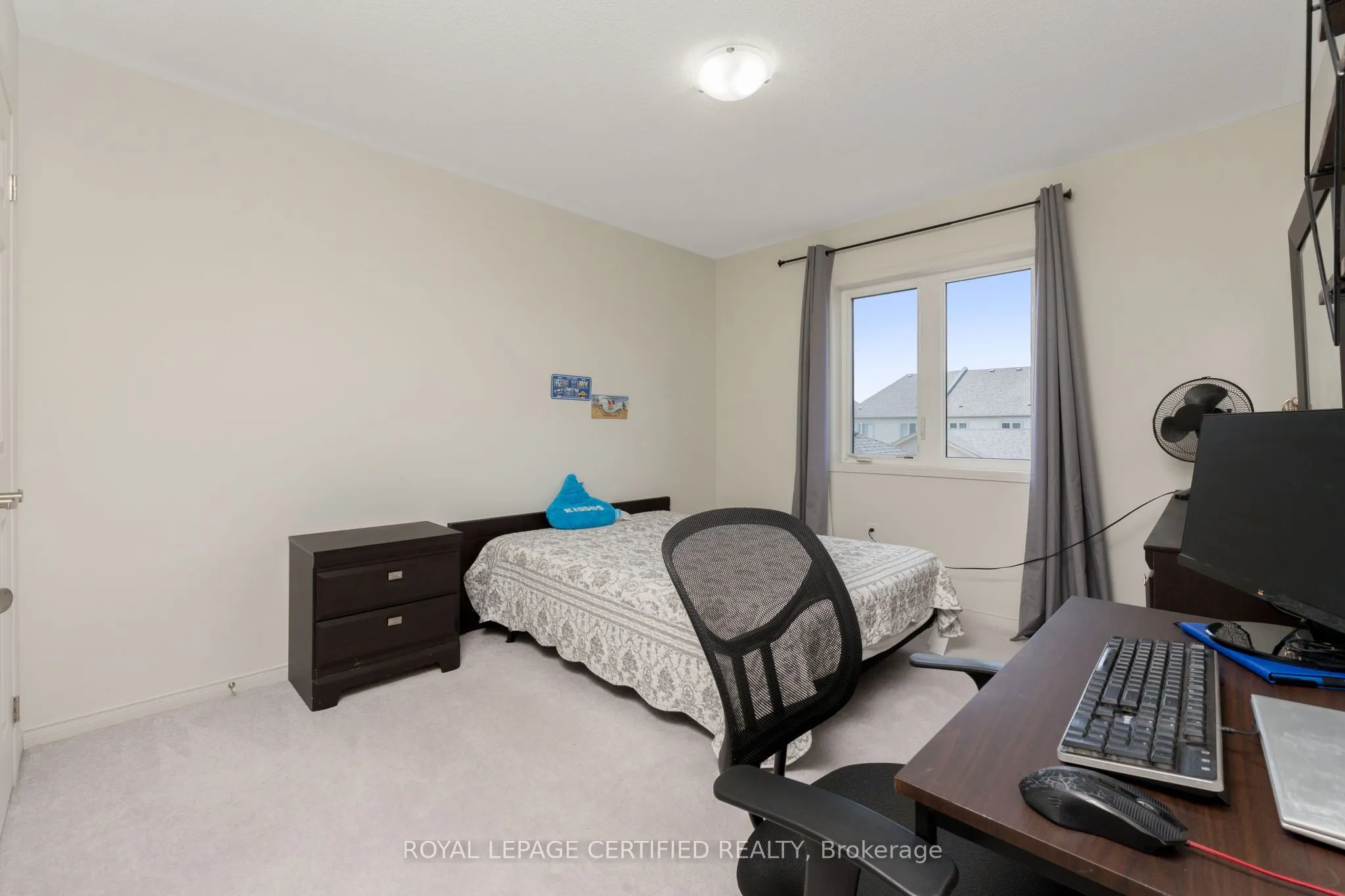 25 Elliot Street E #2