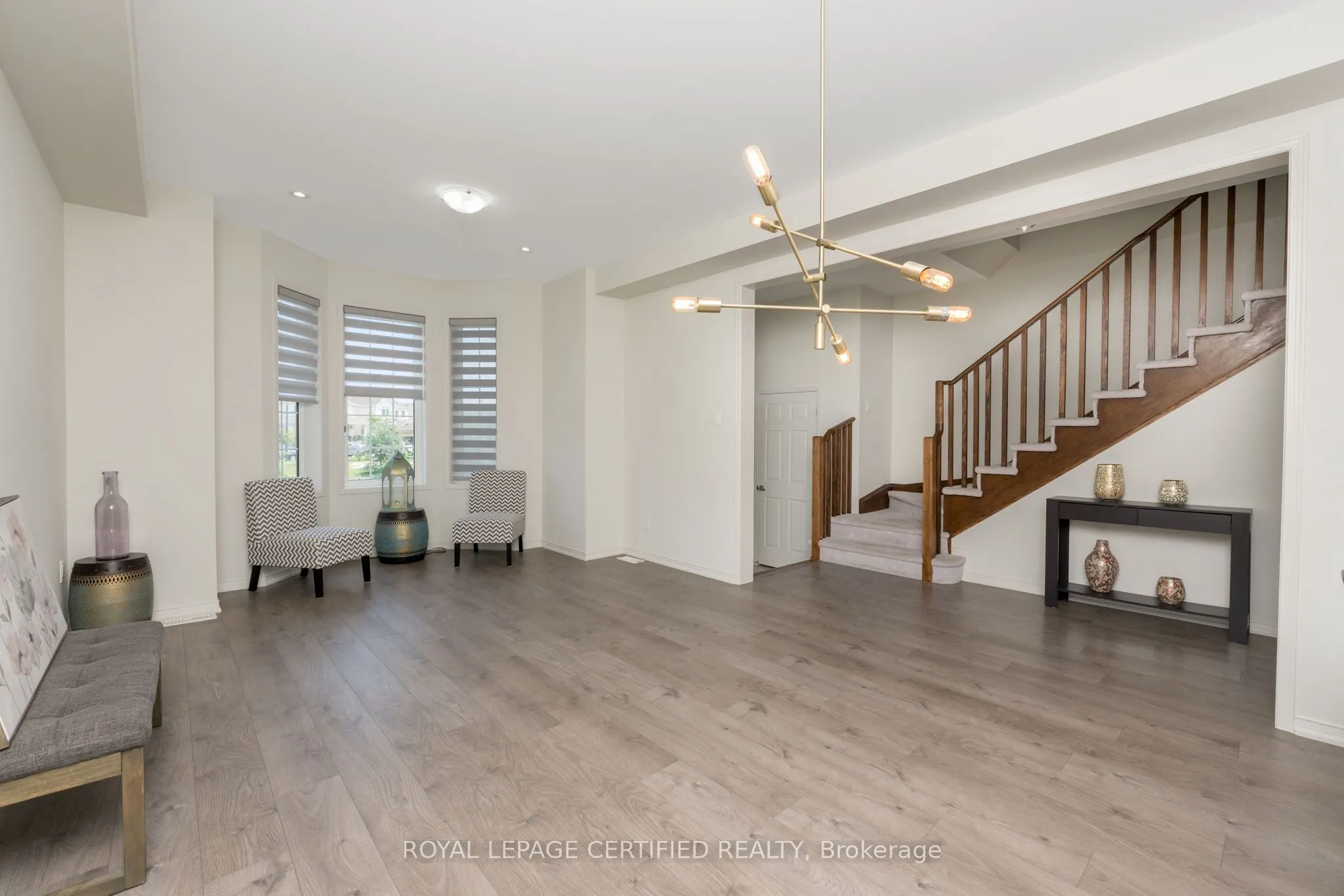 25 Elliot Street E #2