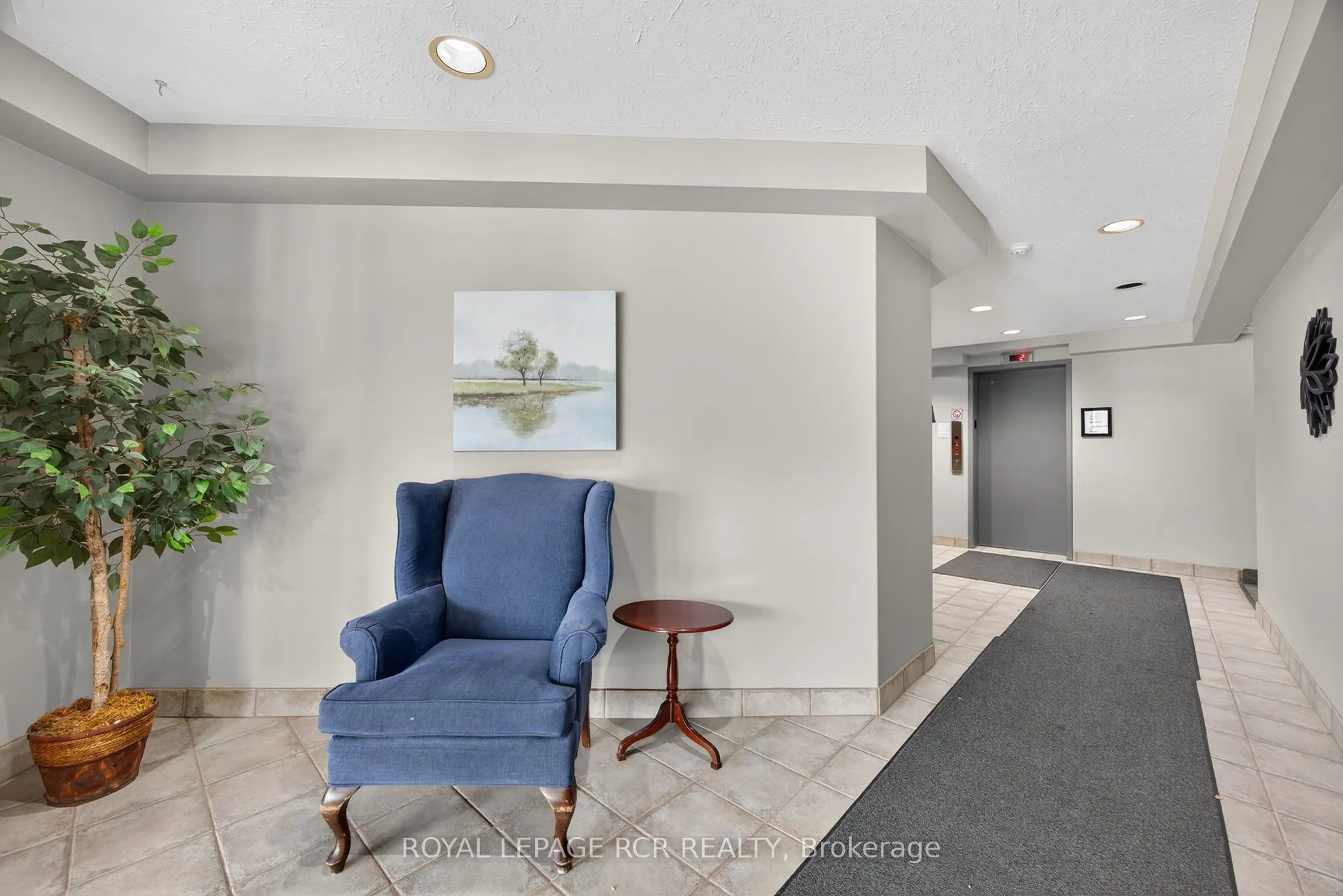 250 Robert Street #310