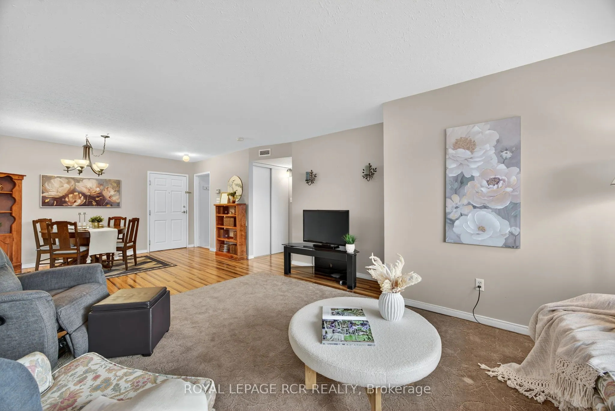 250 Robert Street #310