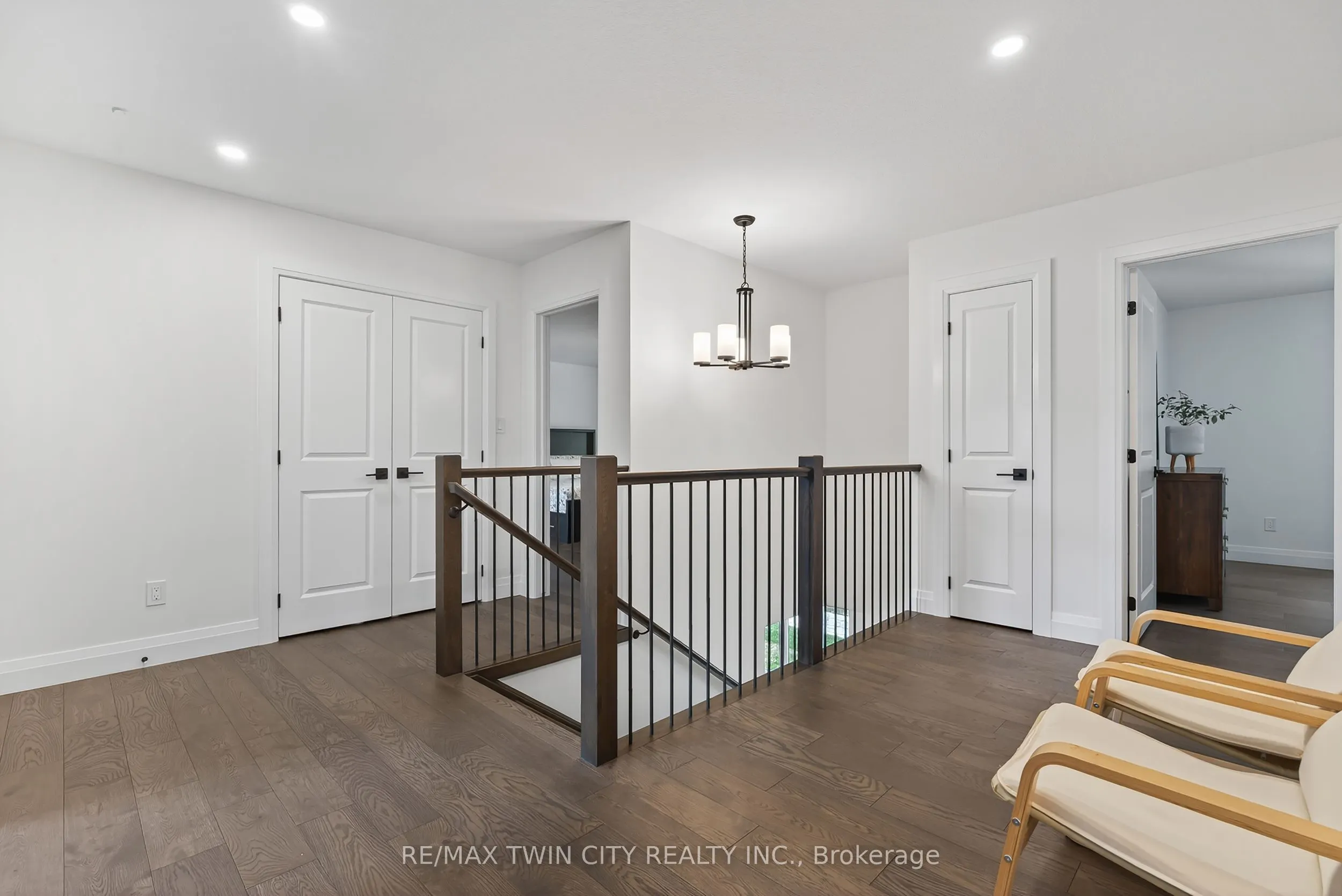 209 Jeffrey Place