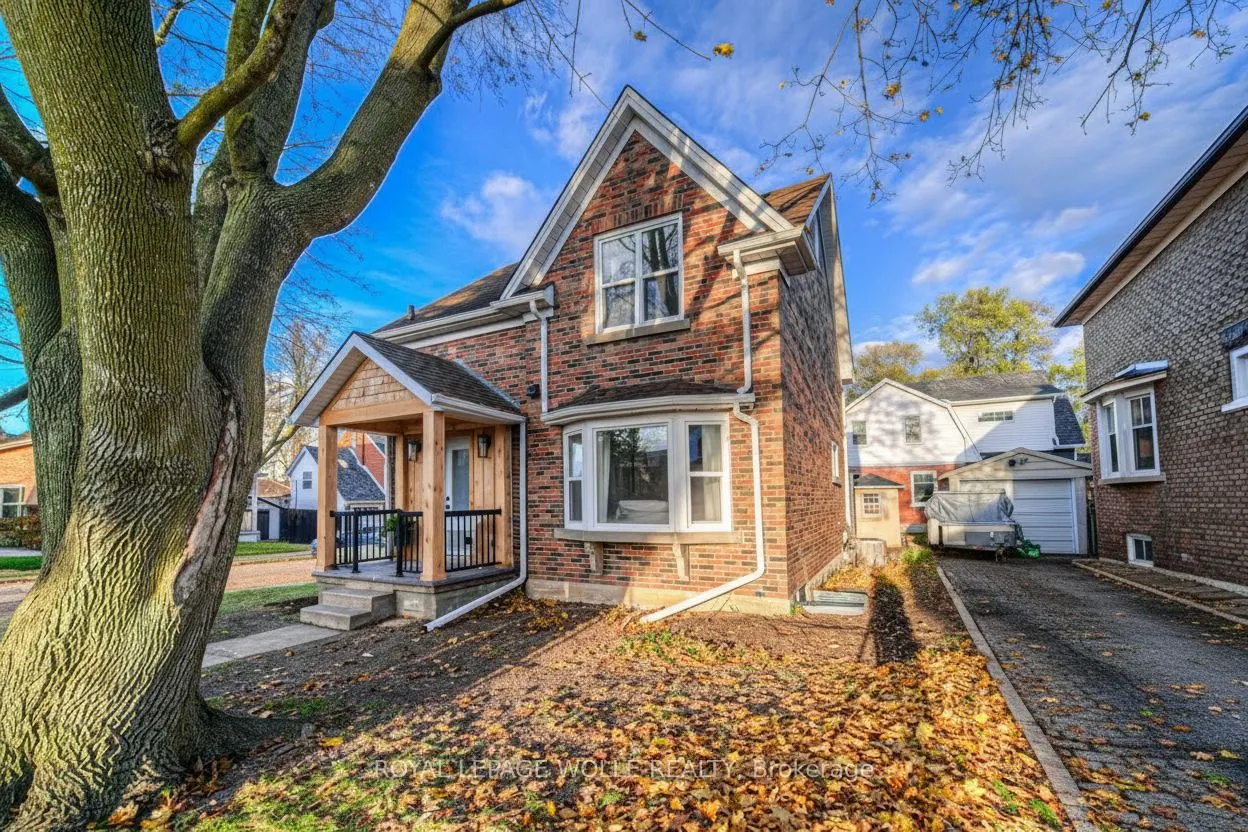 30 Dunbar Road S