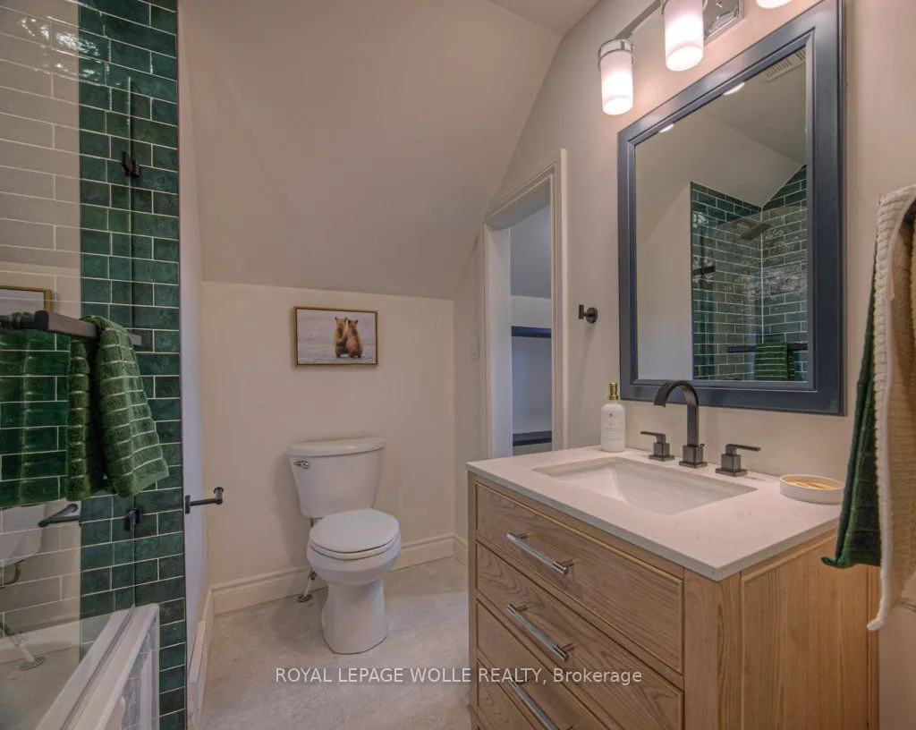 30 Dunbar Road S