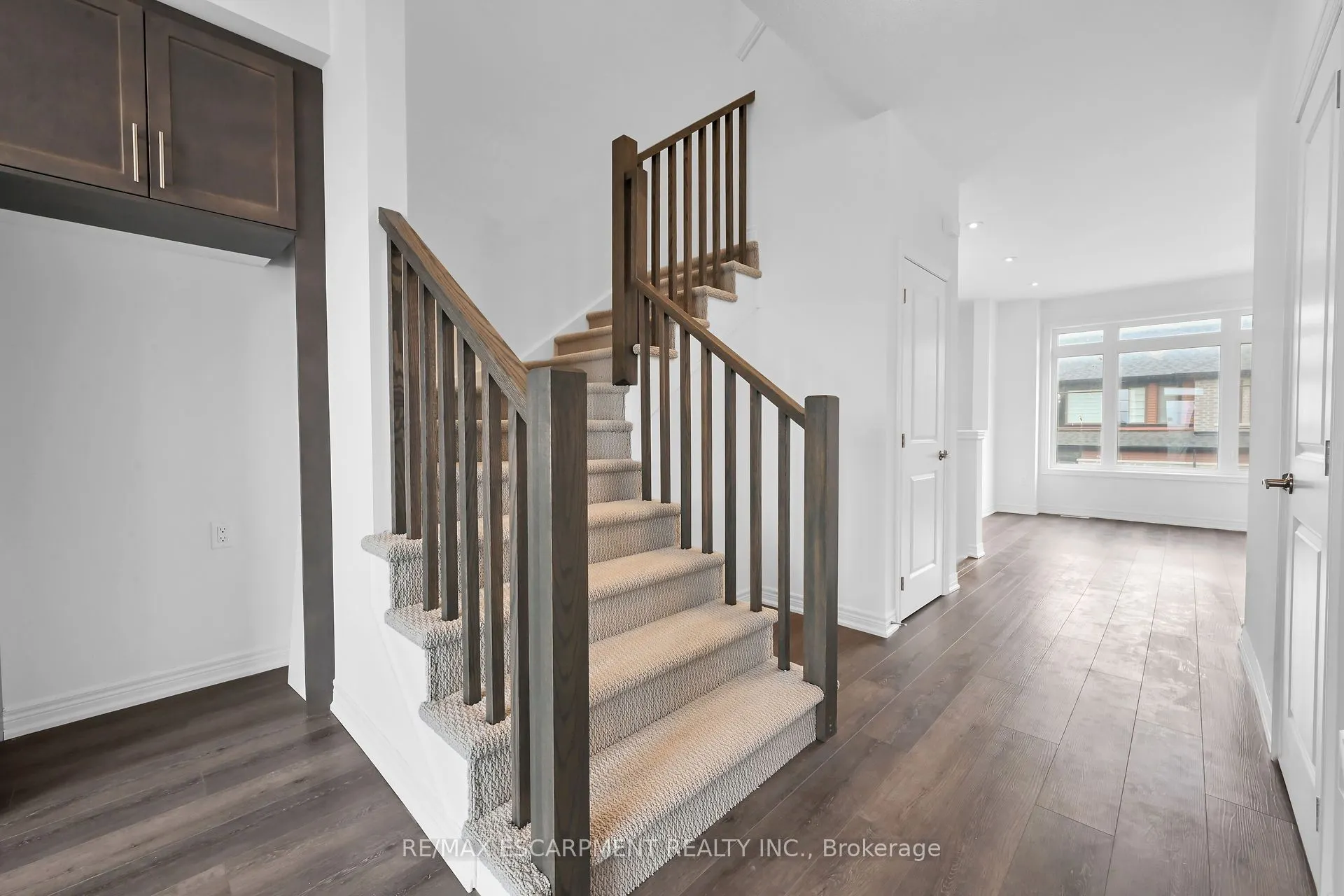 120 COURT Drive #35