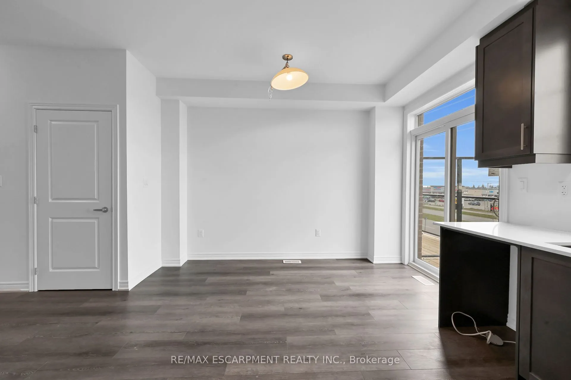 120 COURT Drive #35