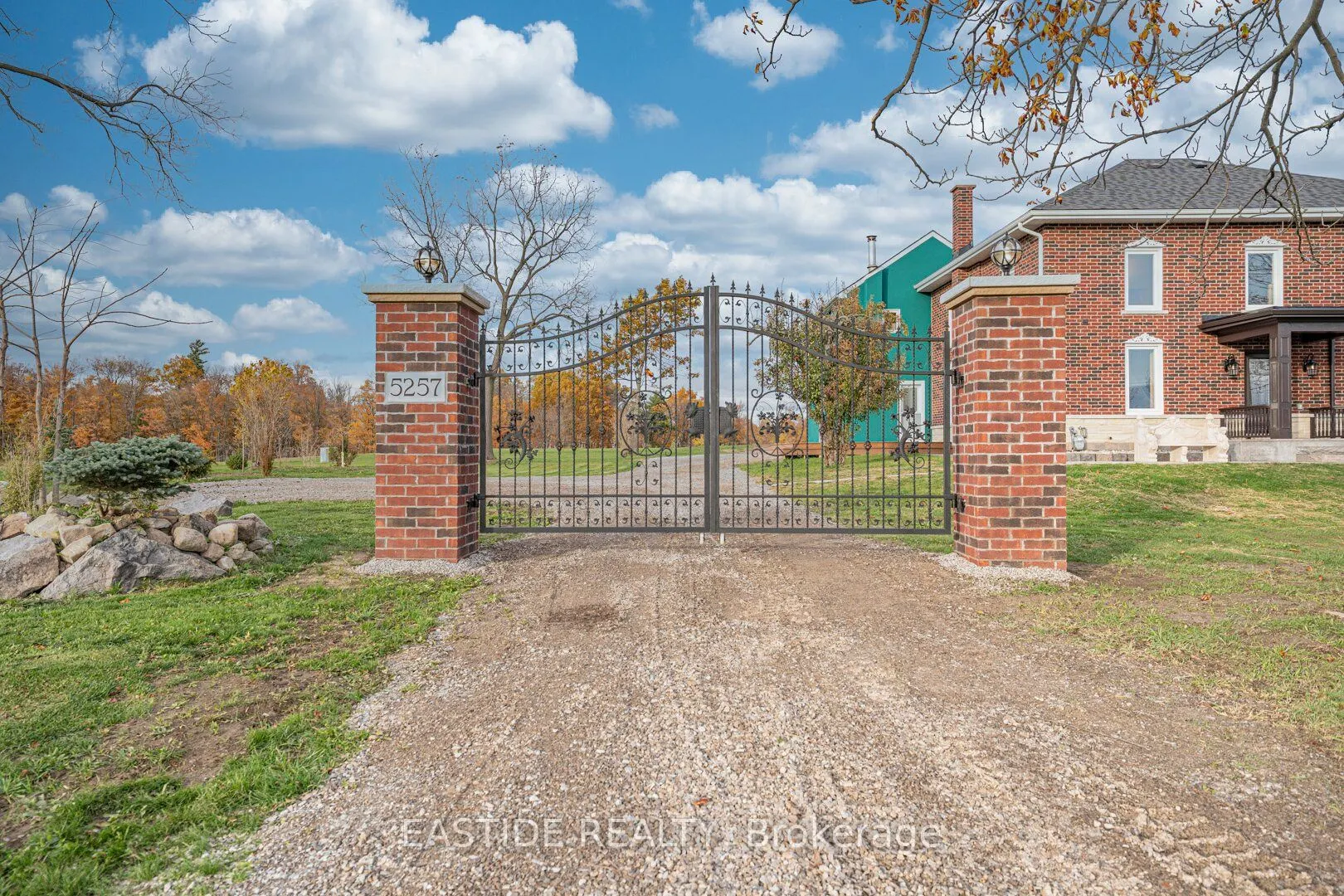 5255 Philp Road