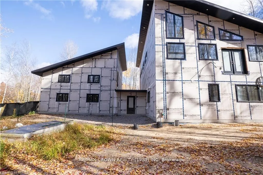 24 Sun Valley Way