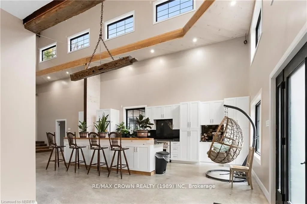 24 Sun Valley Way