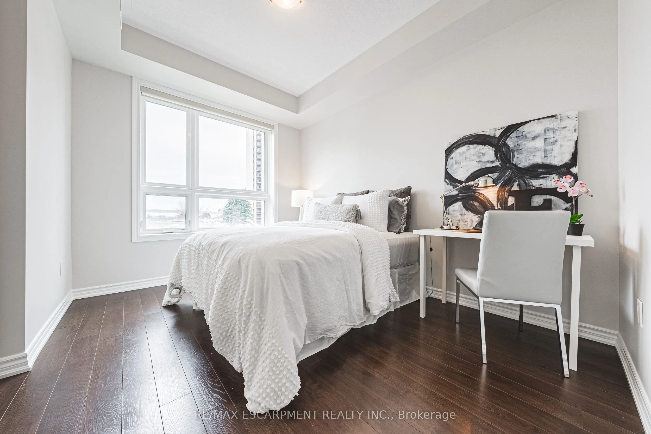 35 Southshore Crescent #221
