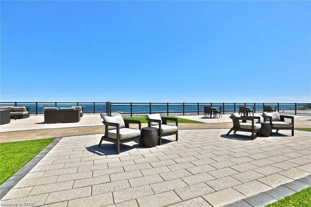 35 Southshore Crescent #221