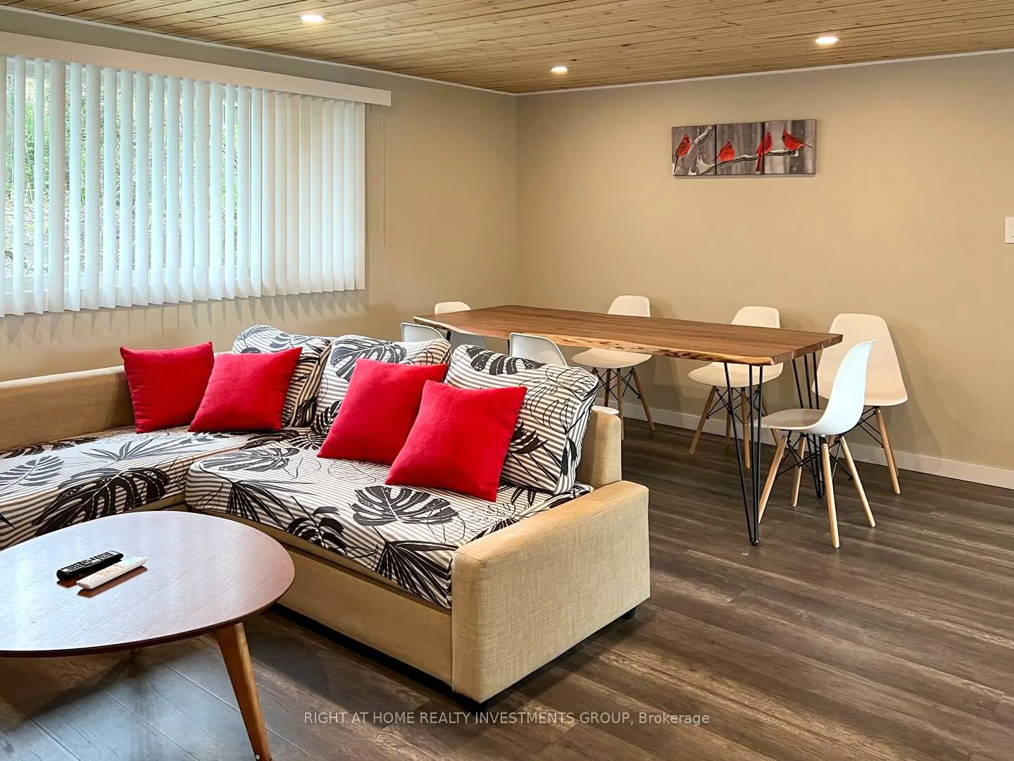 284 KAWARTHA HIDEAWAY Road