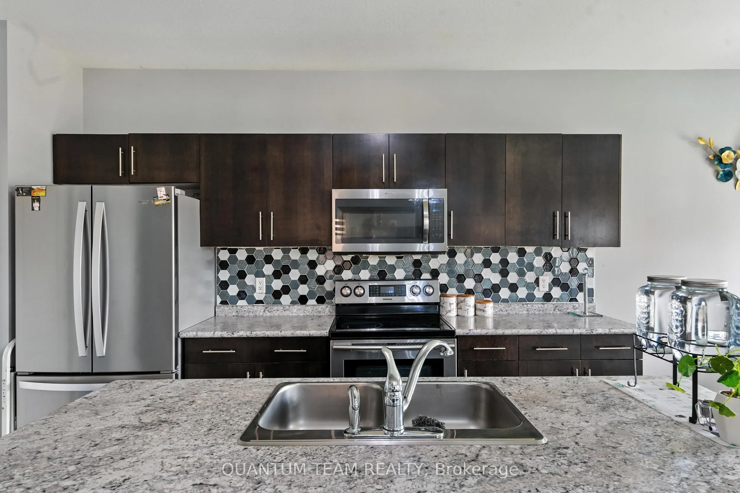 6159 Eaglewood Drive