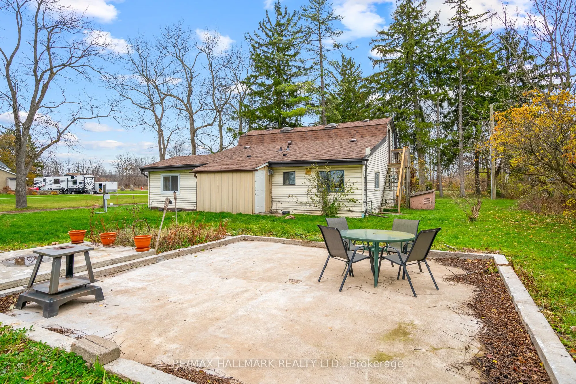 231 Point Abino Road S