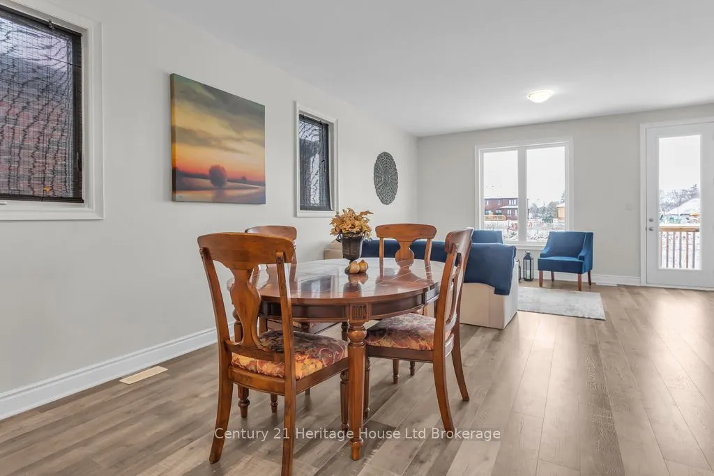 30 Seaton Crescent