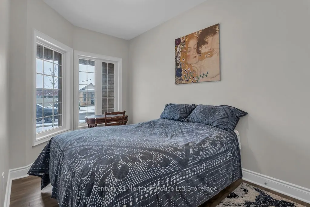 30 Seaton Crescent