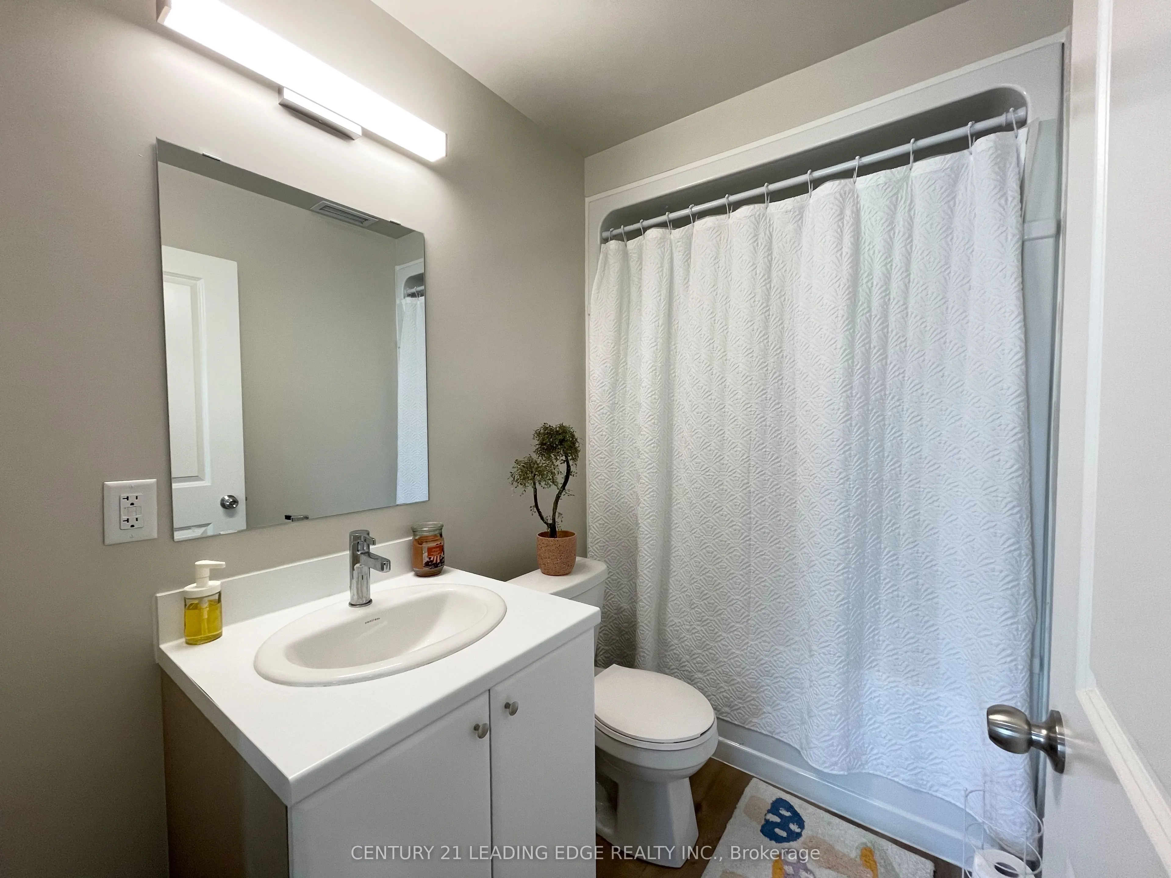 50 Herrick Avenue ##115