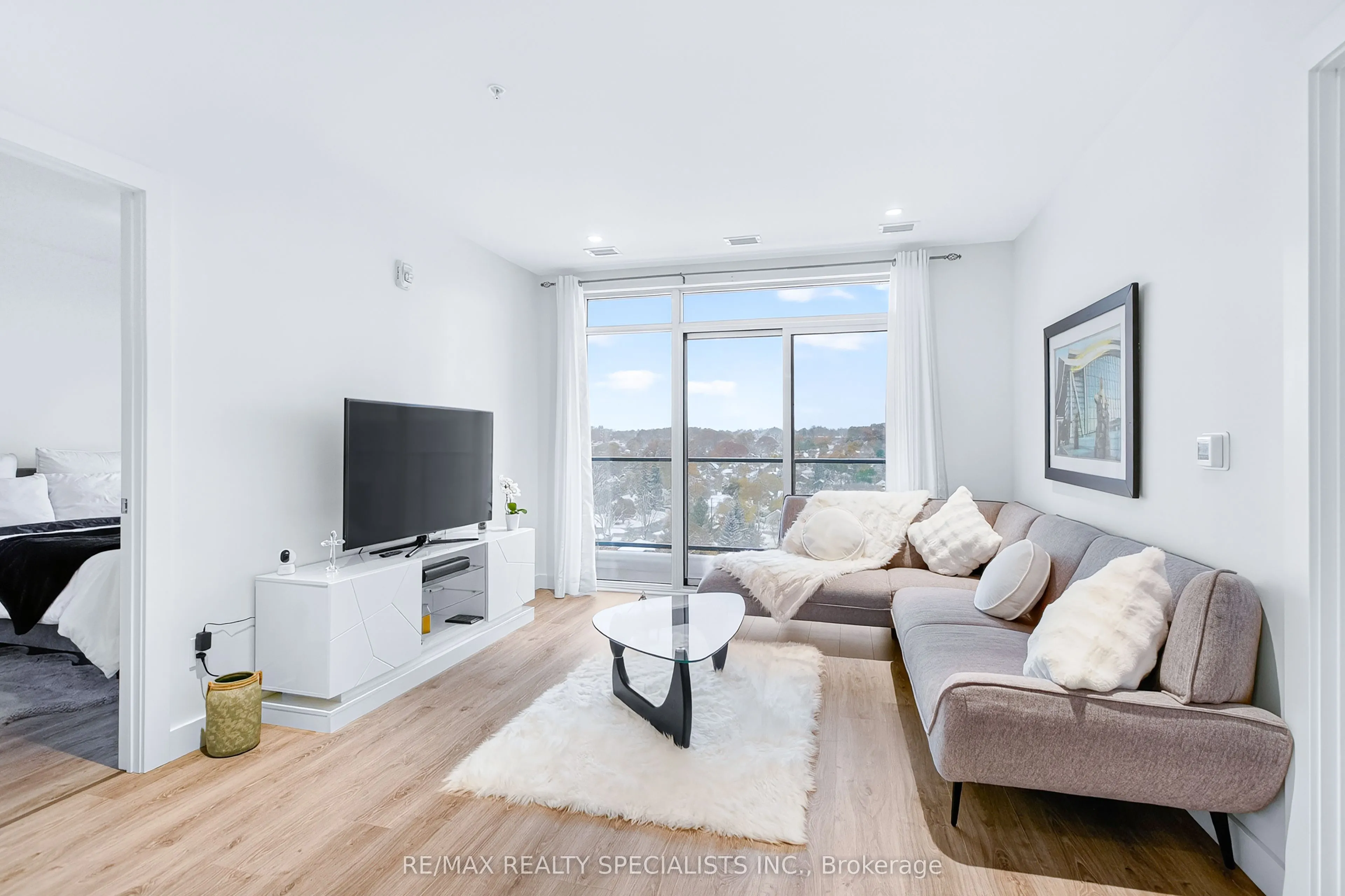 15 Glebe Street #1310