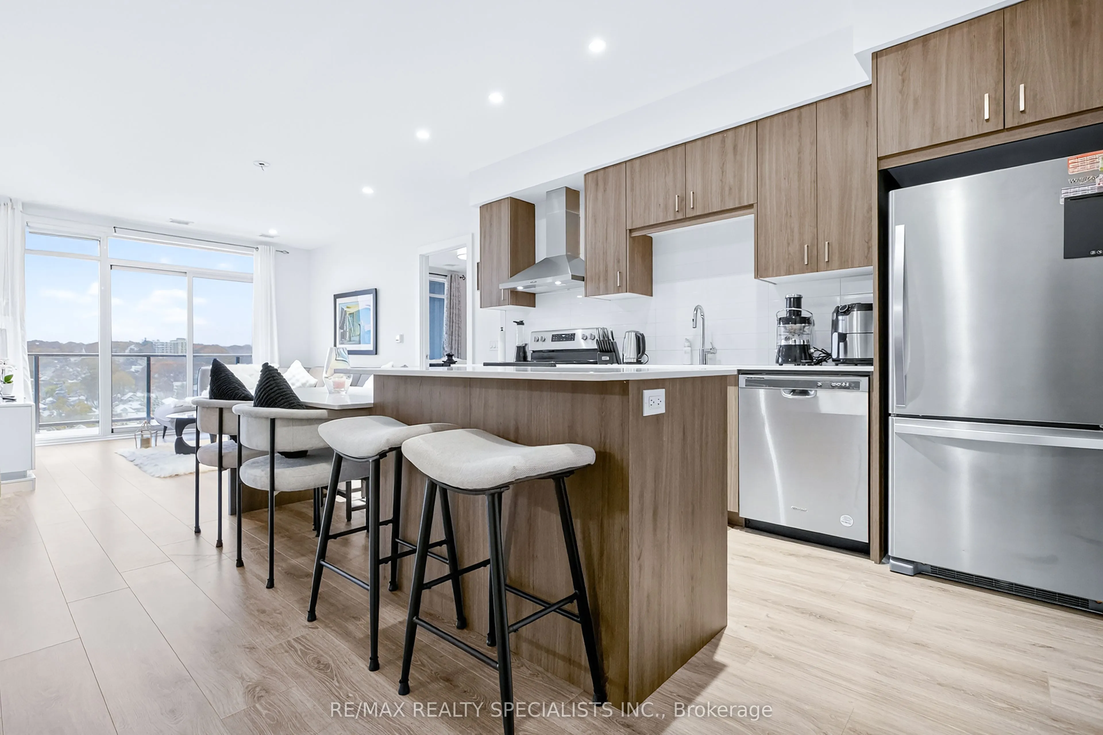 15 Glebe Street #1310