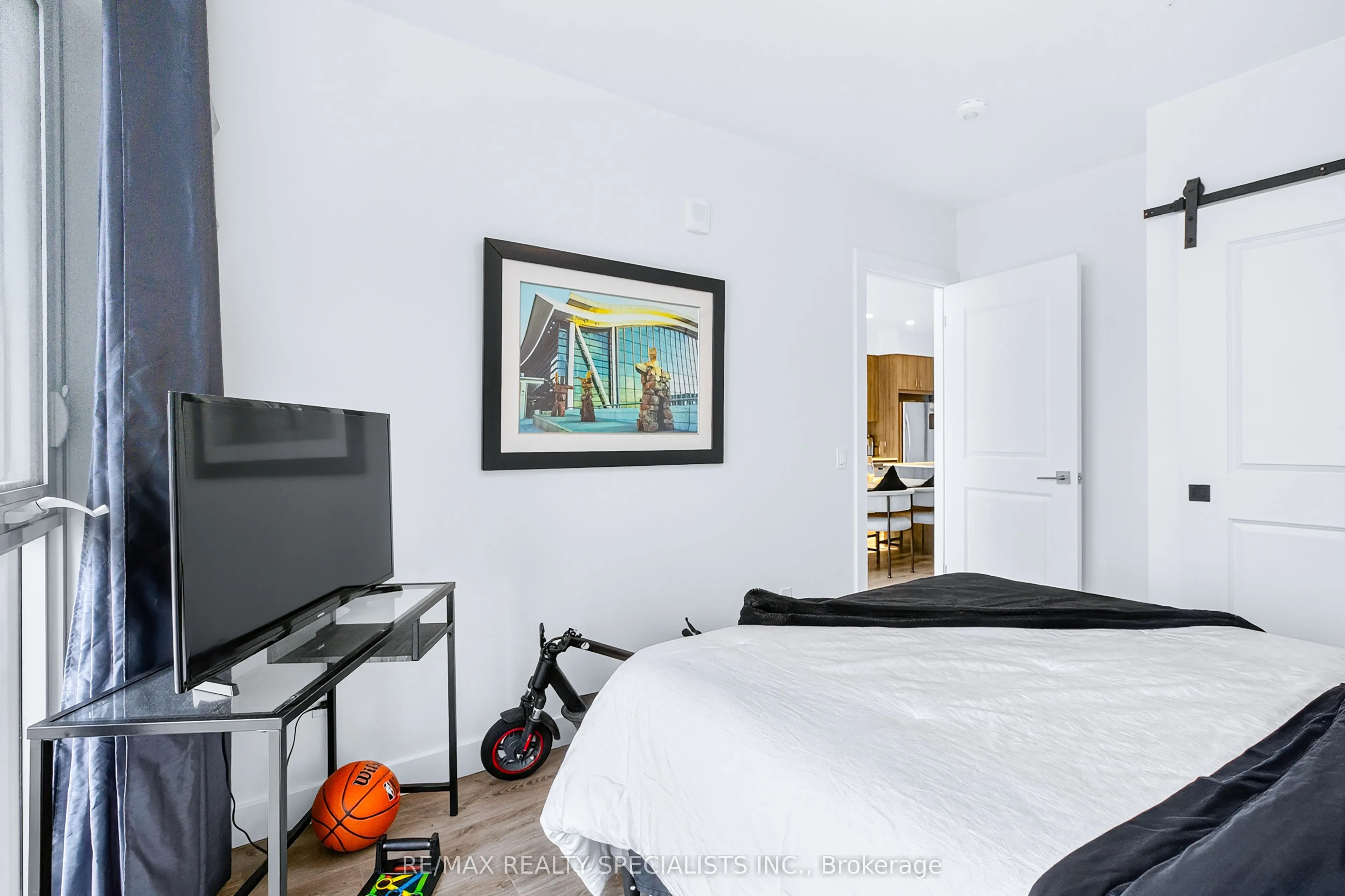 15 Glebe Street #1310