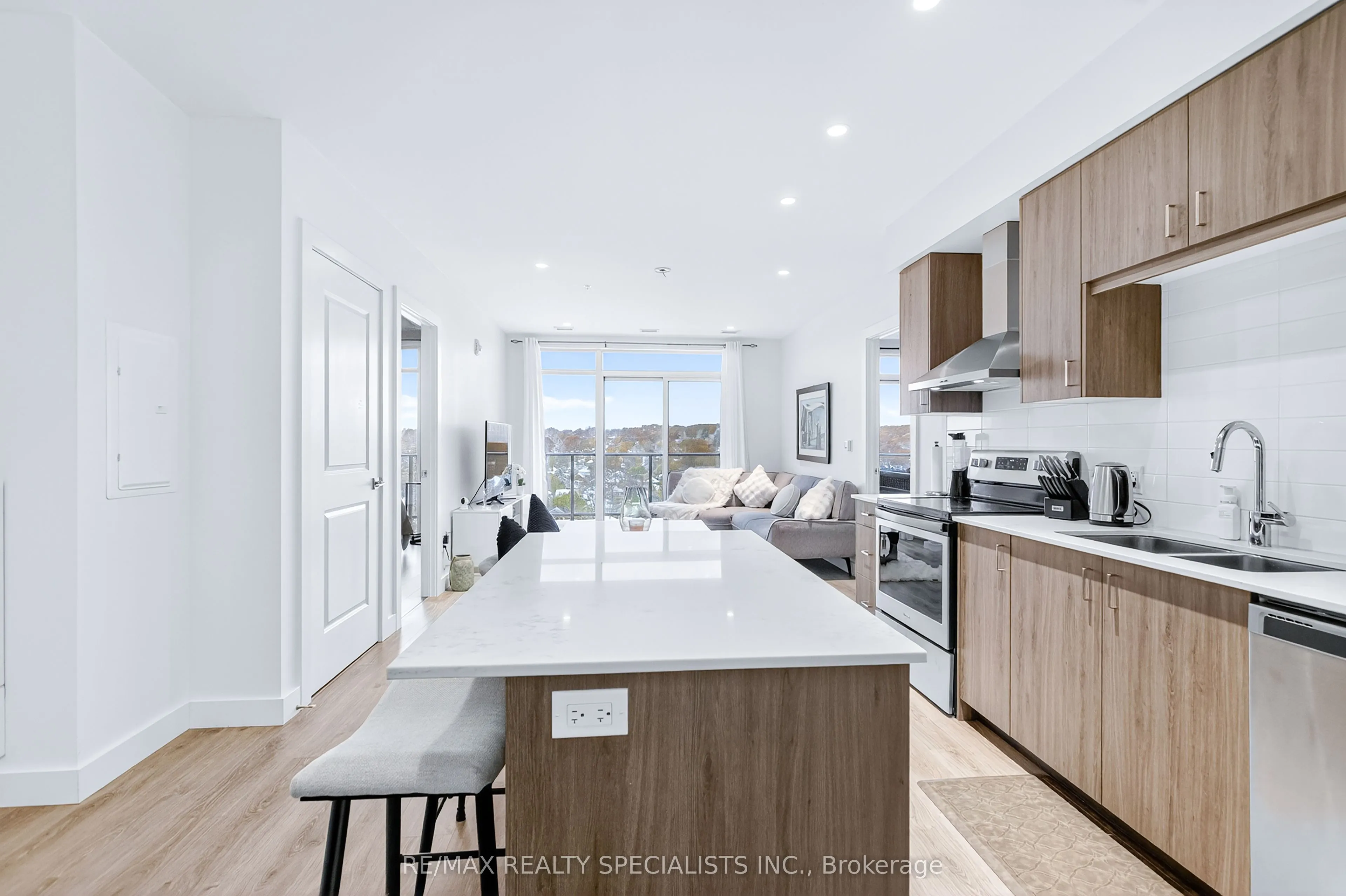 15 Glebe Street #1310