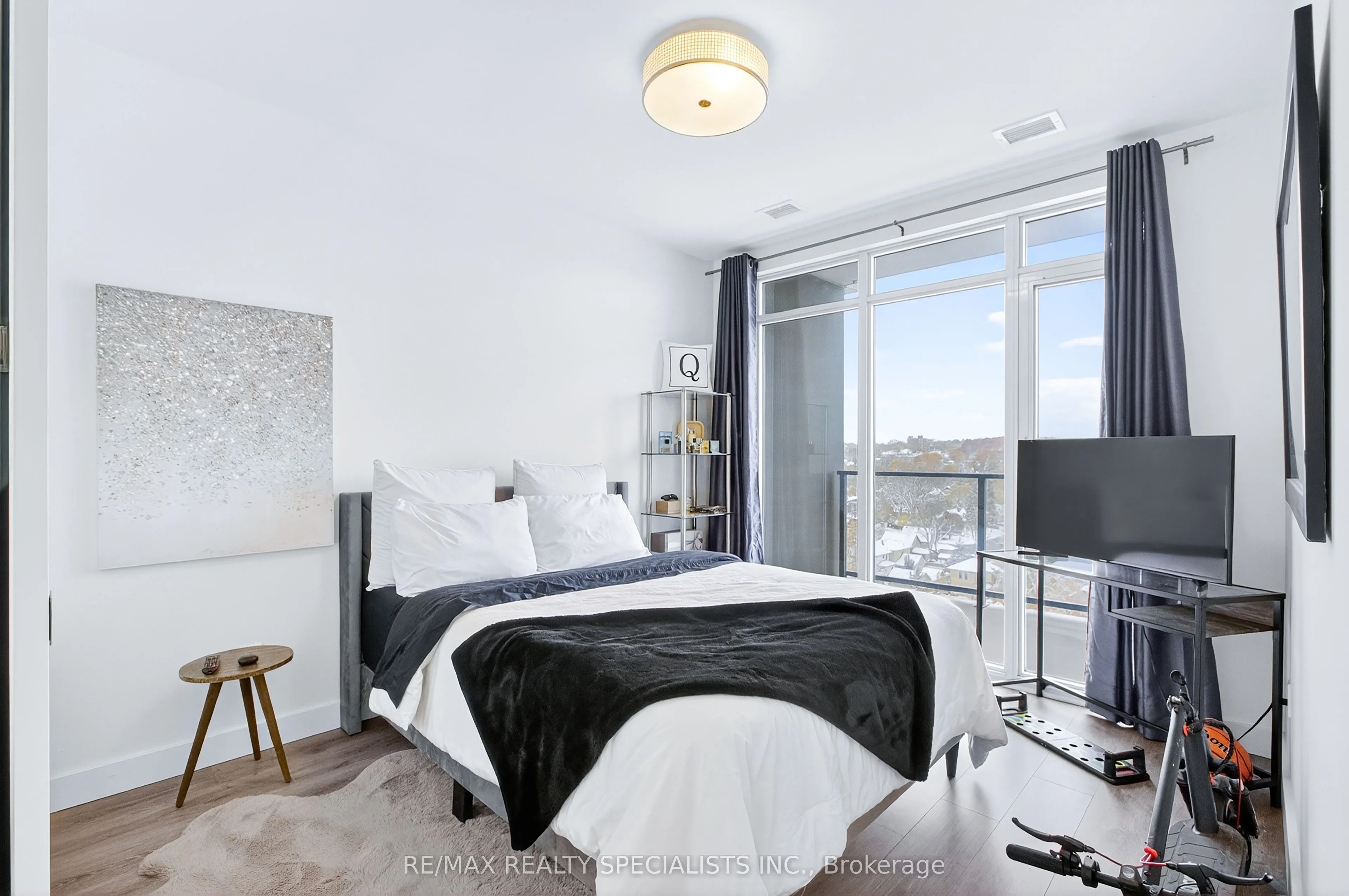15 Glebe Street #1310